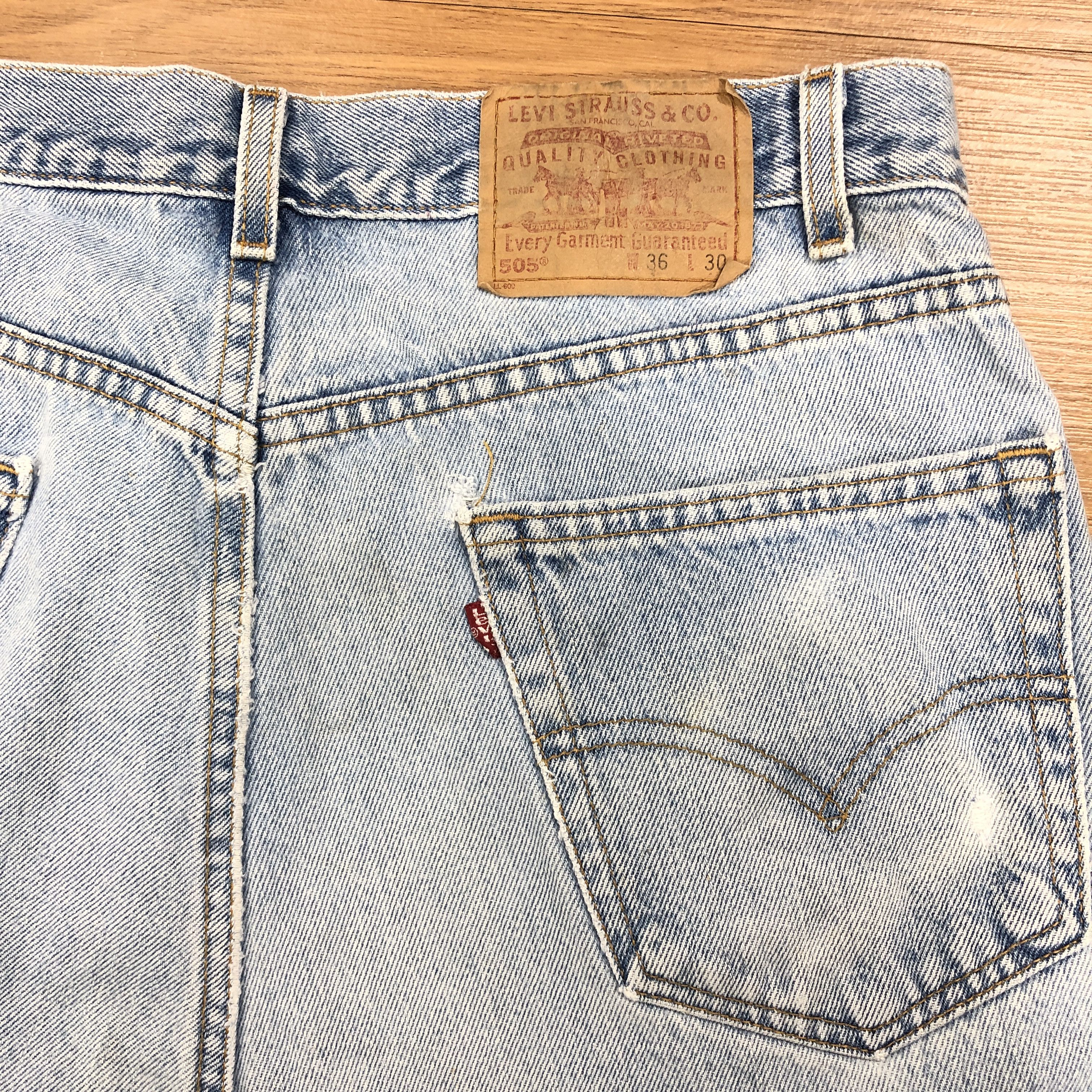 Levi's × Vintage 36 x 30 Vintage 90s Levis 505 Jeans Regular Fit L1406 Size US 36 / EU 52 - 8 Thumbnail