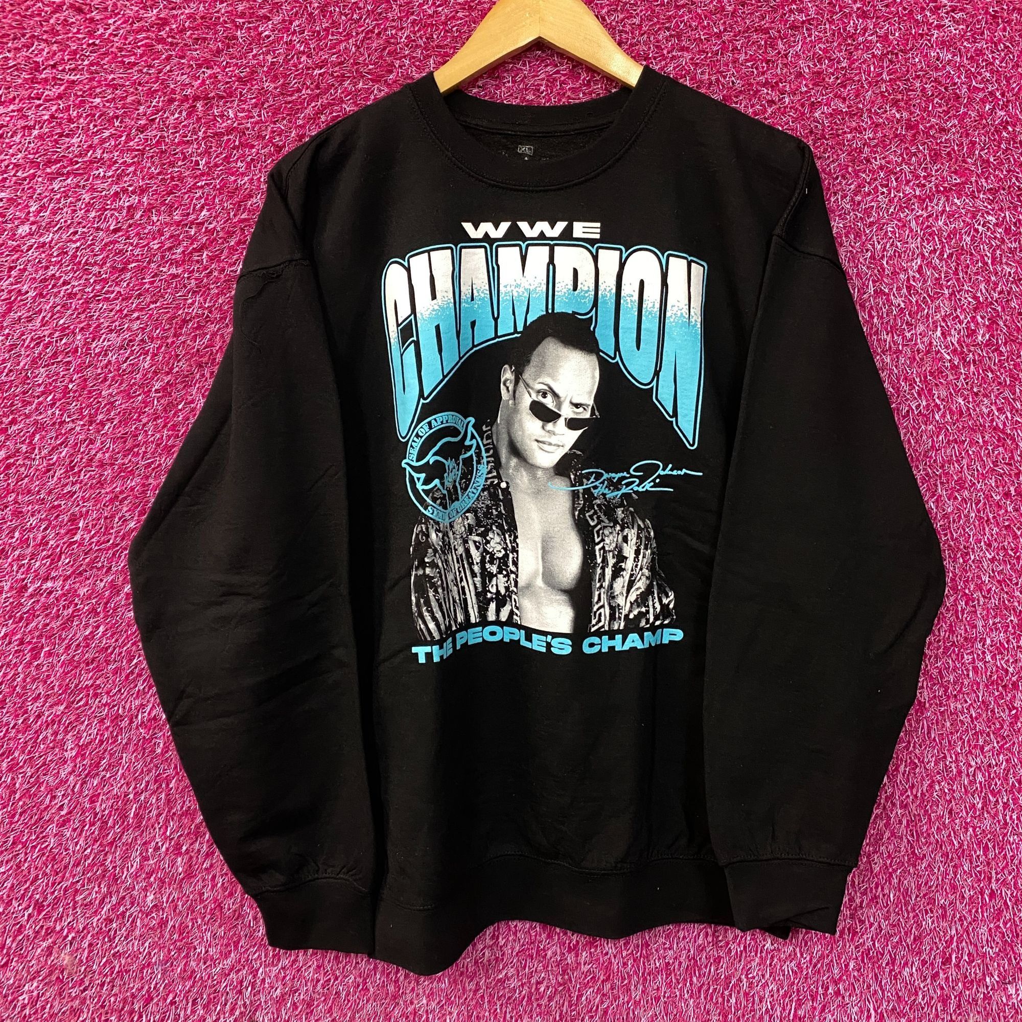 WWE The Rock WWE People Champion Resume Crewneck Sweater size XL Size US XL / EU 56 / 4 - 1 Thumbnail