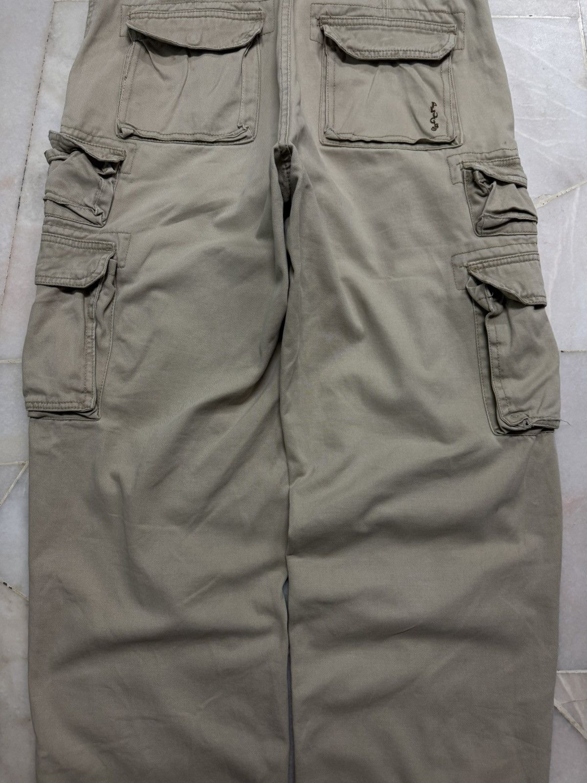 PPFM INSANE 3D POCKET VINTAGE USRN 95705 PLUGG CARGO DISTRESS Size US 34 / EU 50 - 20 Thumbnail
