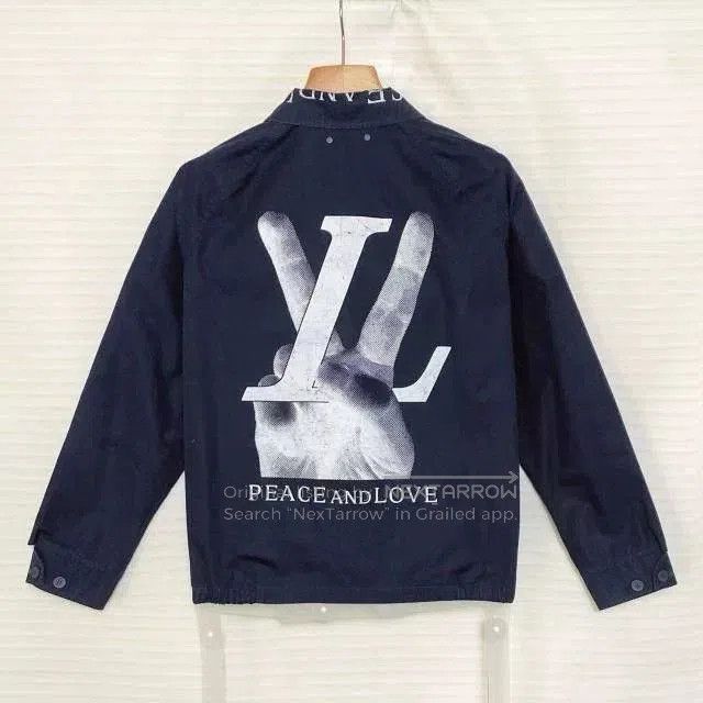 Louis Vuitton Louis Vuitton Victory Logo Lightweight Jacket. Size US M / EU 48-50 / 2 - 2 Thumbnail