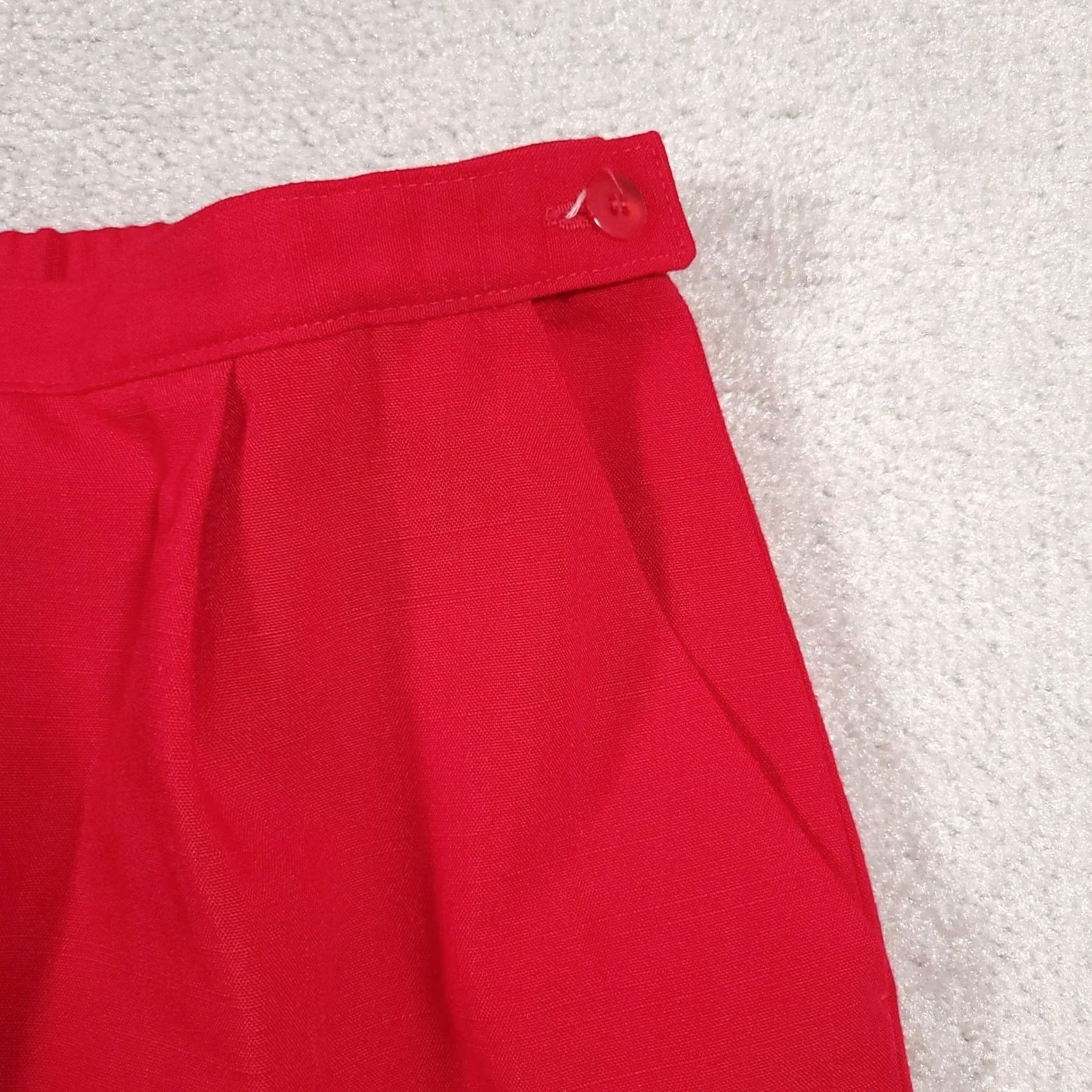 Pendleton VINTAGE Pendleton Sophisticates Midi Skirt Red Pockets Side Zip Womens 10 Lined USA, Pencil, KS? Size 32" / US 10 / IT 46 - 3 Thumbnail