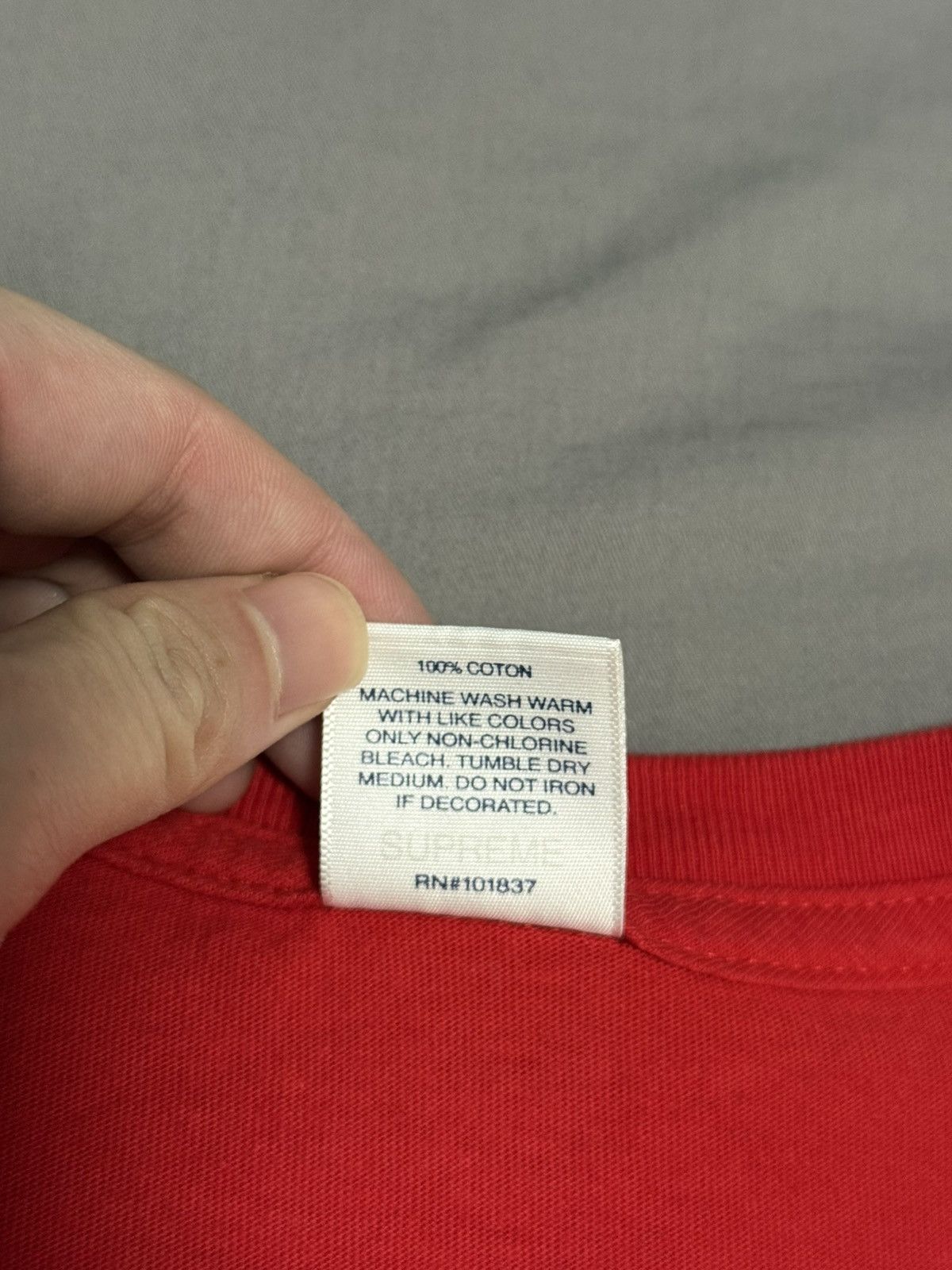 Supreme Supreme red paisley bandana box logo Tee T-shirt Size US M / EU 48-50 / 2 - 4 Thumbnail