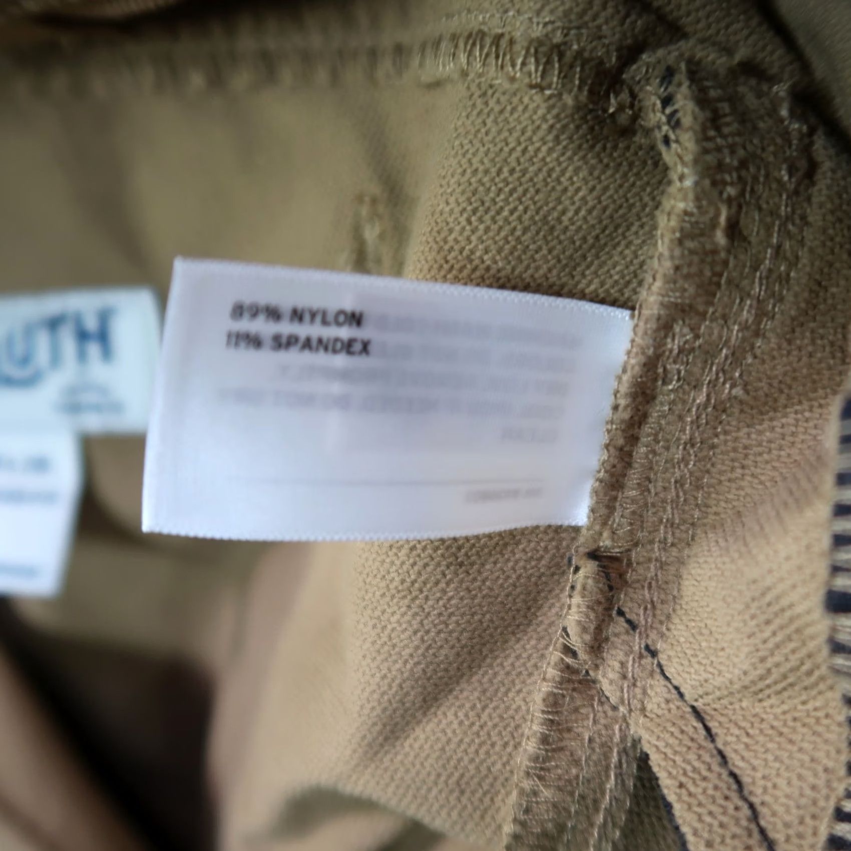 Vintage Duluth Trading Flexpedition Relaxed Cargo Pants Mens 44x30 Tan Stretch Workwear Pants Mens 44x30 Tan Cargo Pocket Size US 44 / EU 60 - 5 Thumbnail