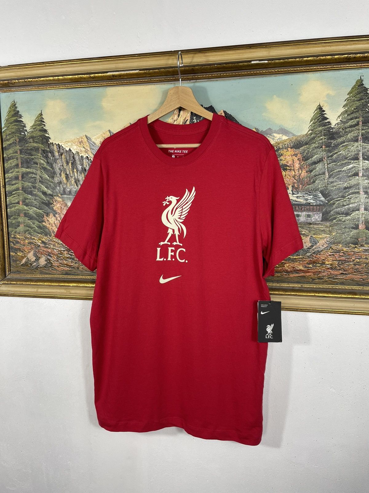 Nike Nike Liverpool FC Center Swoosh T-shirt Tees Soccer Football Size US M / EU 48-50 / 2 - 2 Thumbnail