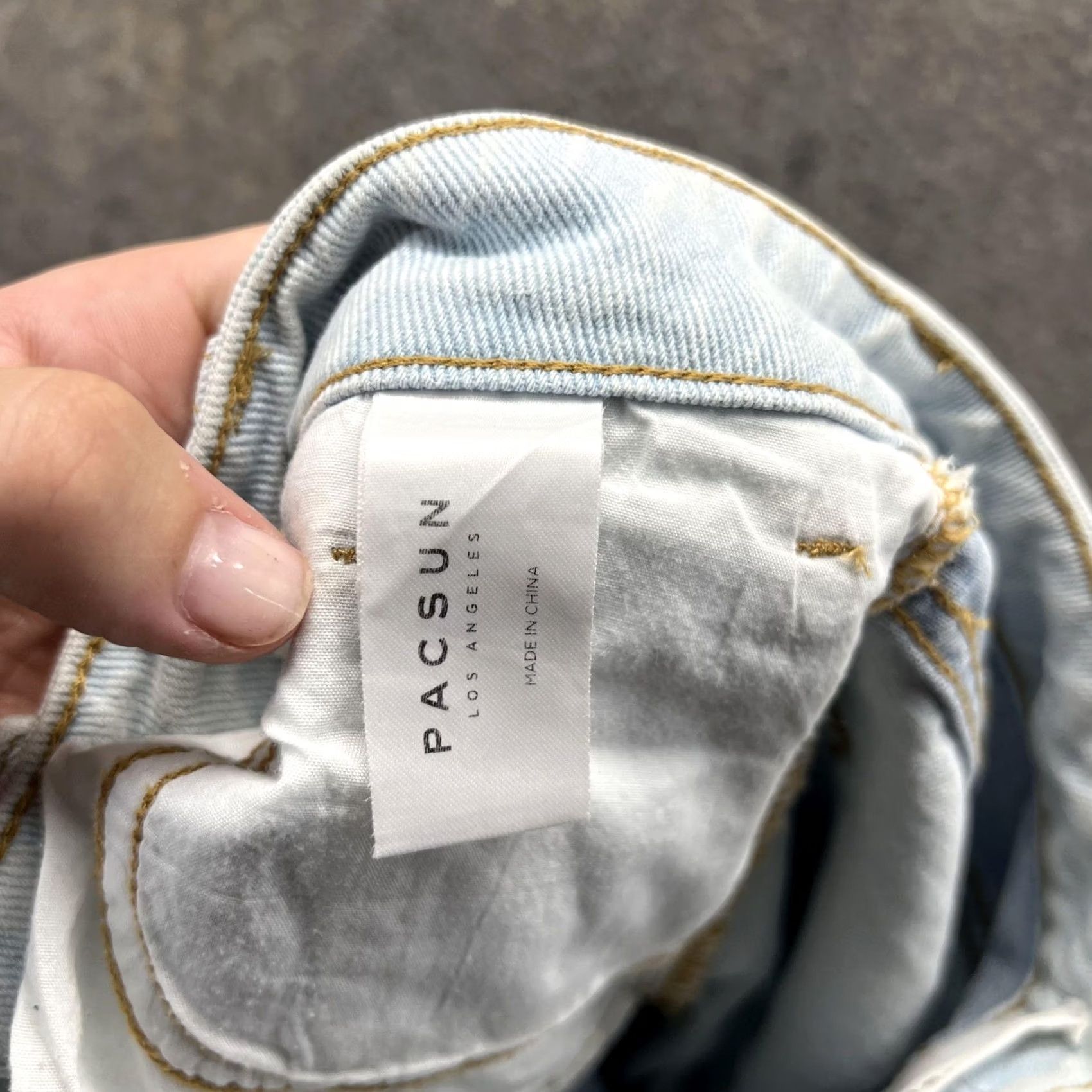 Pacsun PacSun Jeans Womens 24 Light Wash Patchwork Colorblock Mom High Rise Denim - Jeans - Womens - 24 - Light - Blue Size 42" / US 20 - 4 Thumbnail
