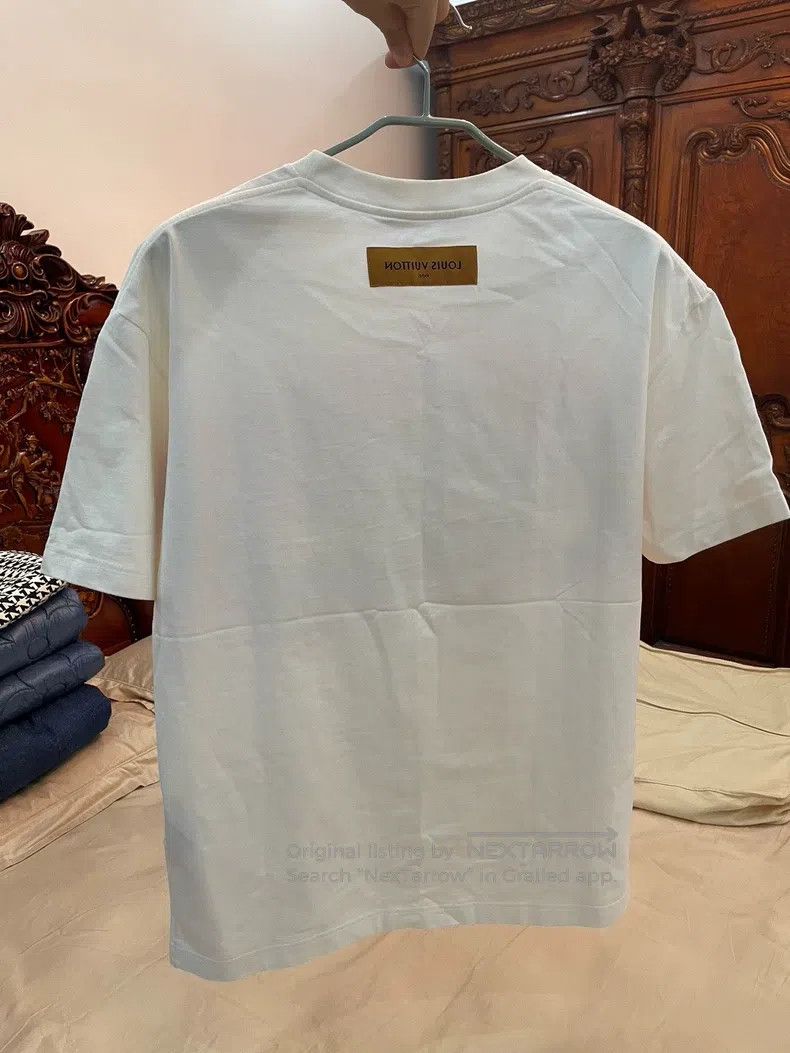 Louis Vuitton Louis Vuitton Letter big logo short sleeves Size US M / EU 48-50 / 2 - 2 Thumbnail