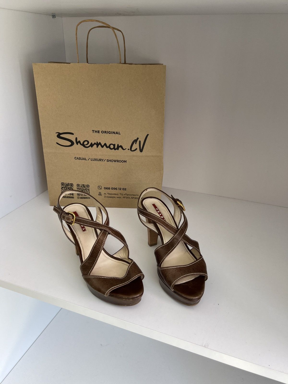 Prada × Vintage Vintage PRADA BROWN LEATHER STRAPPY PLATFORM HEELS SANDALS Size US 7 / IT 37 - 1 Thumbnail
