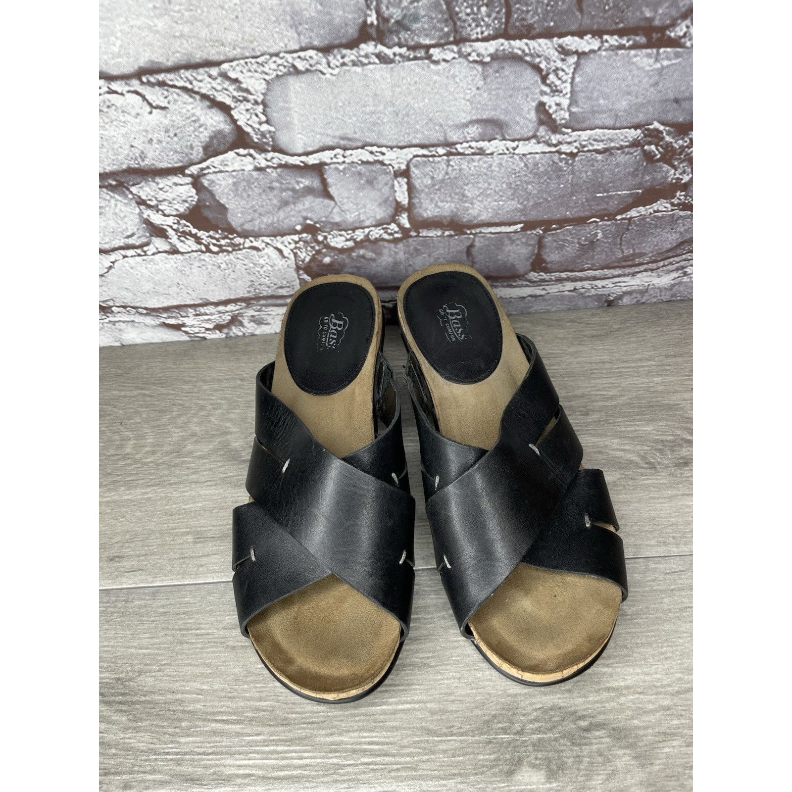 Bass G.H. Bass & Co. MaryAnn Black Leather Wedge Slip On Sandals Size US 8 / IT 38 - 10 Thumbnail