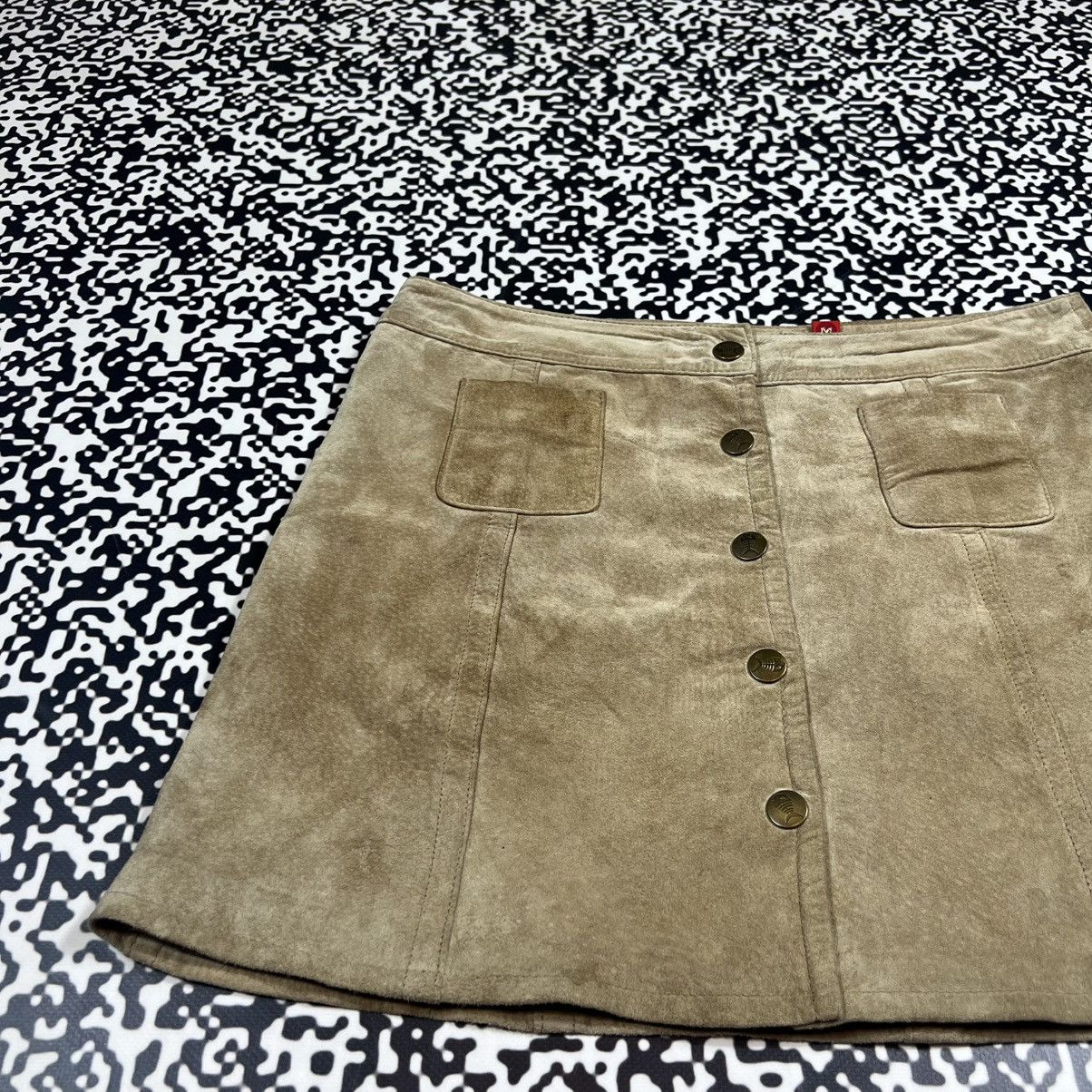 Japanese Brand Vintage Y2K Fishbone Leather Mini Skirt Japanese 90s Style Size 27" / US 4 / IT 40 - 10 Thumbnail