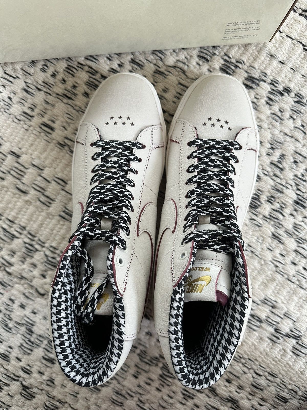 Nike Nike SB x Welcome Skateboarding Zoom Blazer Mid Size US 10.5 / EU 43-44 - 5 Thumbnail