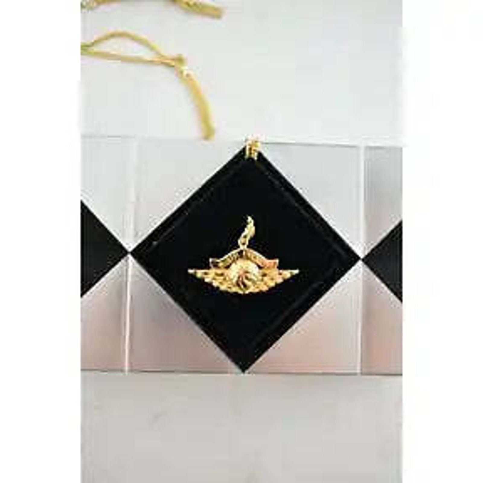 Dior Air Dior Jordaan Wing Basketball Gold Chain Travis Scott Size ONE SIZE - 7 Thumbnail