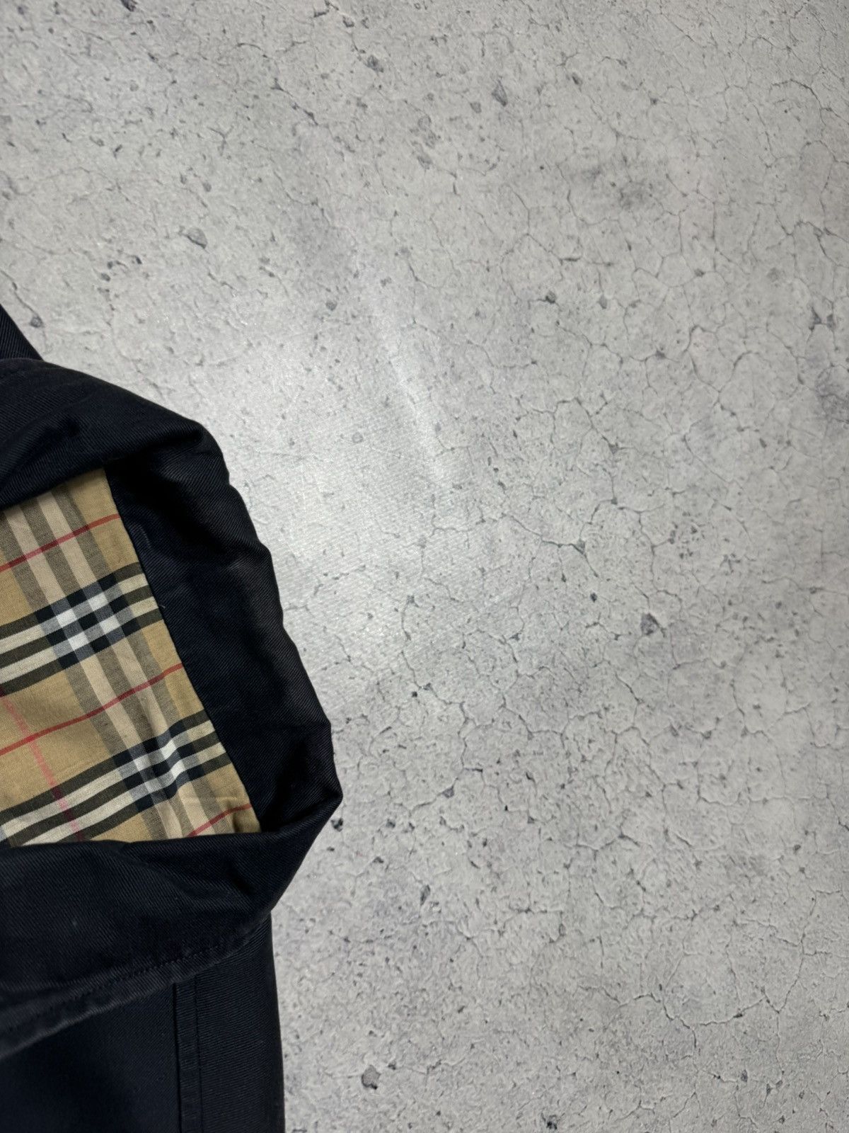 Burberry Burberry Vintage 90’s Bomber Light Jacket Checked Size M Size US M / EU 48-50 / 2 - 7 Thumbnail