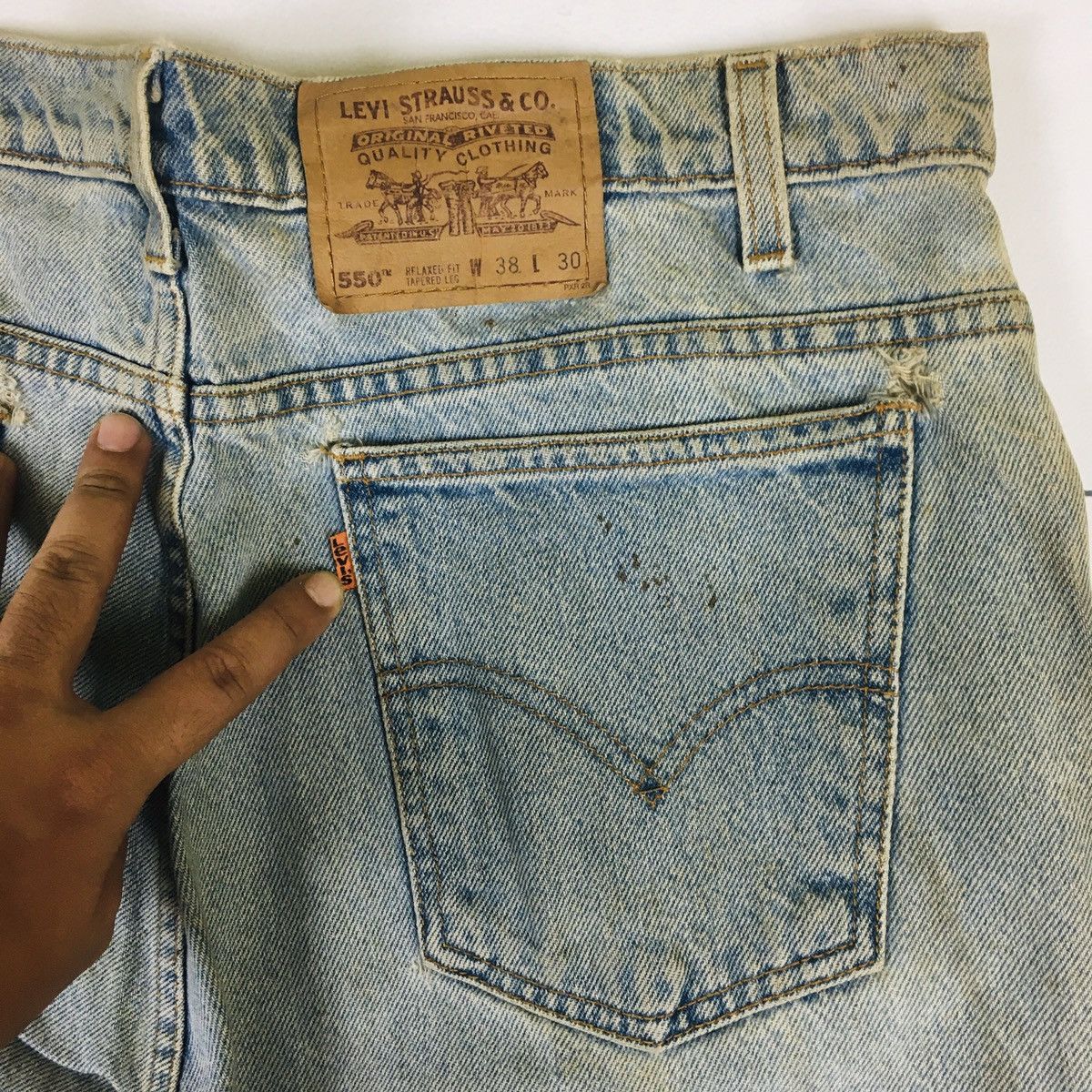 Levi's Vintage 90s Levi’s 550 Orange Tab Relaxed Fit Tapered Leg Size US 38 / EU 54 - 8 Thumbnail