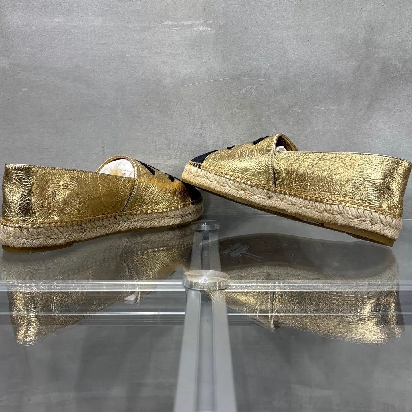 Chanel Chanel Gold Moccasin New with Box 42 Size US 11.5 / IT 41.5 - 5 Thumbnail