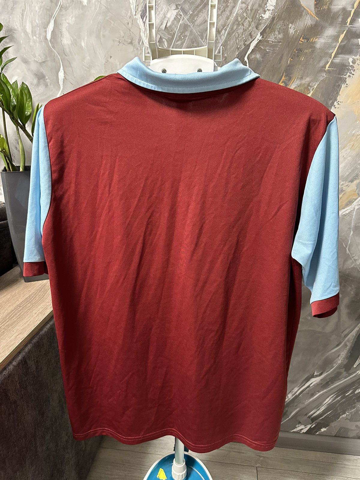 Puma Vintage Puma Burnley FC Football Jersey Size US XL / EU 56 / 4 - 7 Thumbnail