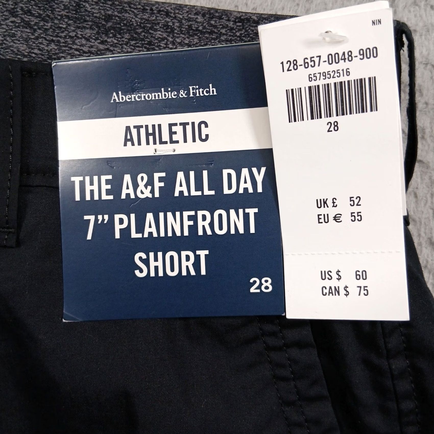 Abercrombie & Fitch Abercrombie & Fitch All Day 7" Plainfront Short Mens 28 Black NWT Size US 28 / EU 44 - 4 Thumbnail