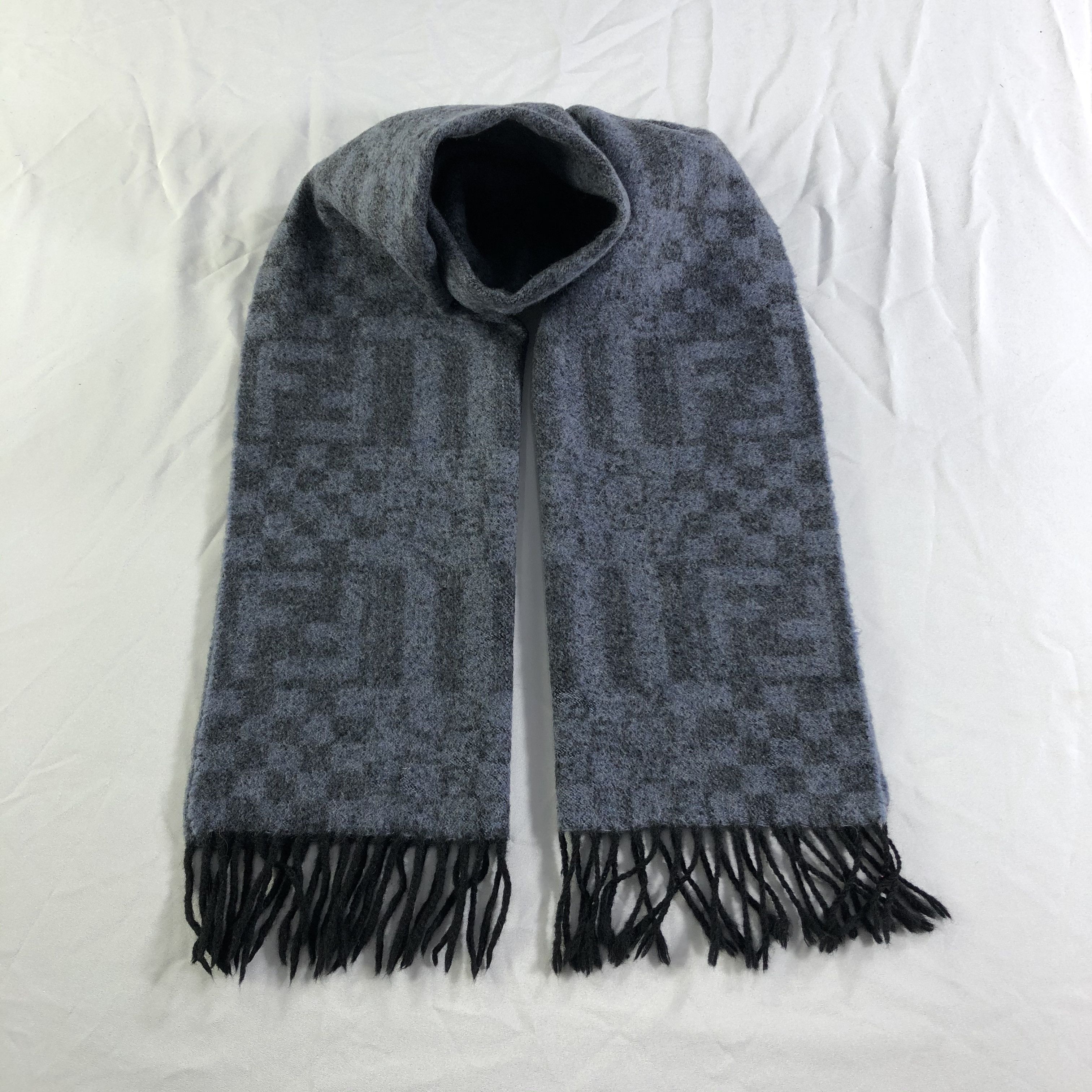 Fendi Fendi Monogram Wool Scarf Muffler Neckwear V2343 Size ONE SIZE - 1 Thumbnail