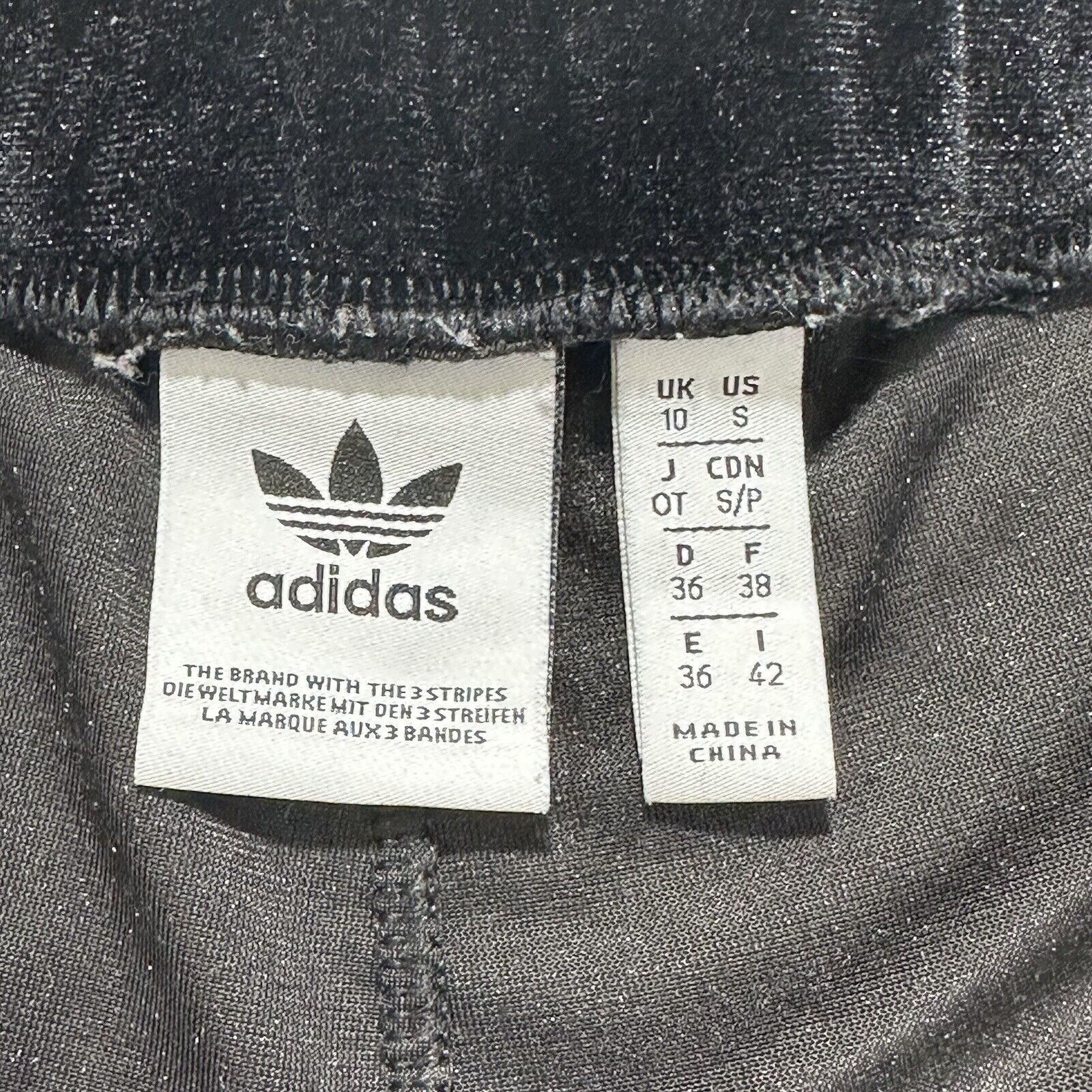 Adidas Adidas Small Velvet 3 Stripe Leggings Black White Trefoil Size 28" / US 6 / IT 42 - 4 Thumbnail