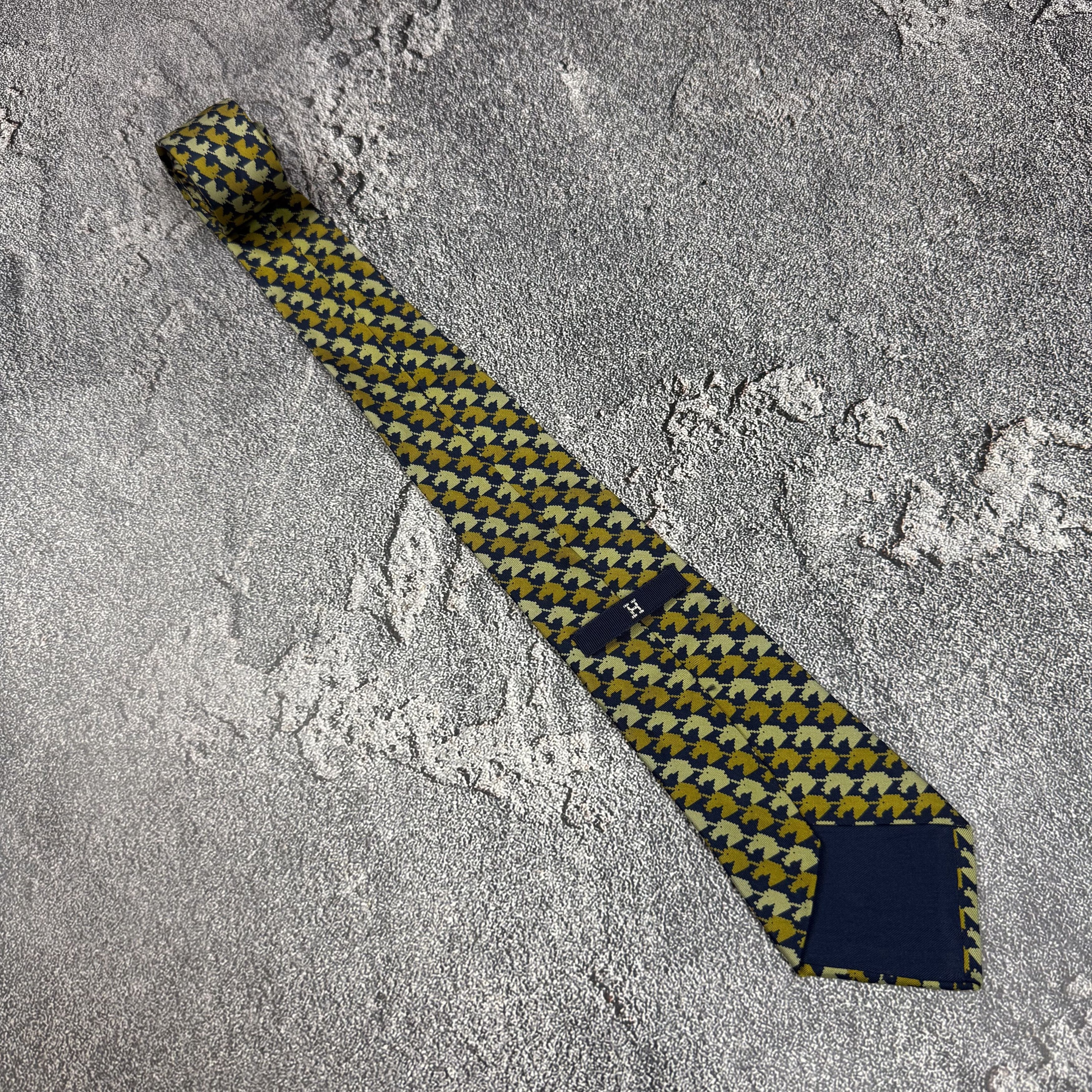 Hermes Hermes Silk Tie Very Vintage 227 FA Size ONE SIZE - 1 Thumbnail