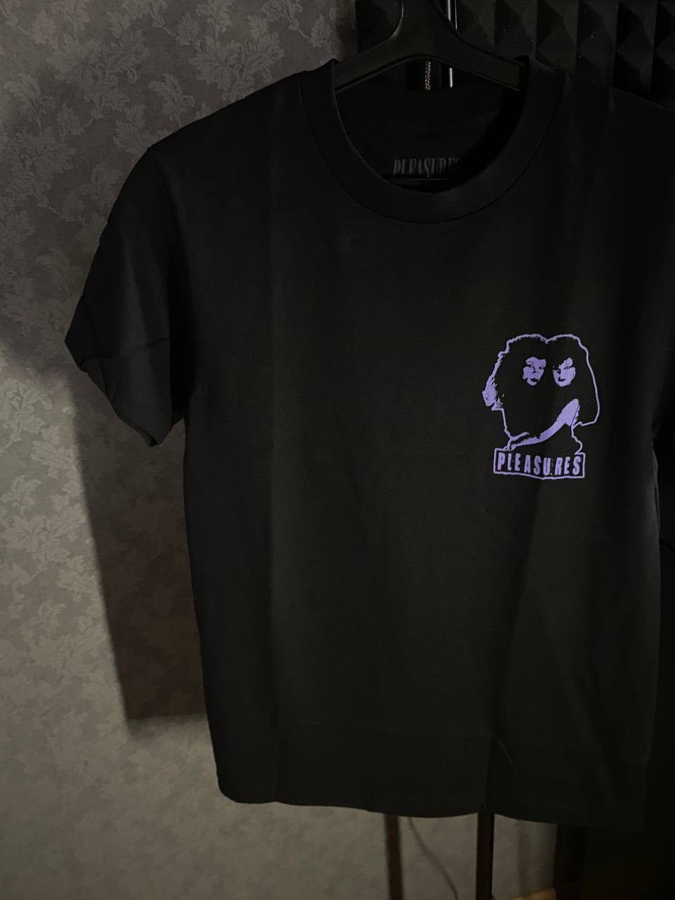 Pleasures Pleasures - Volume T-Shirth Size US M / EU 48-50 / 2 - 3 Thumbnail