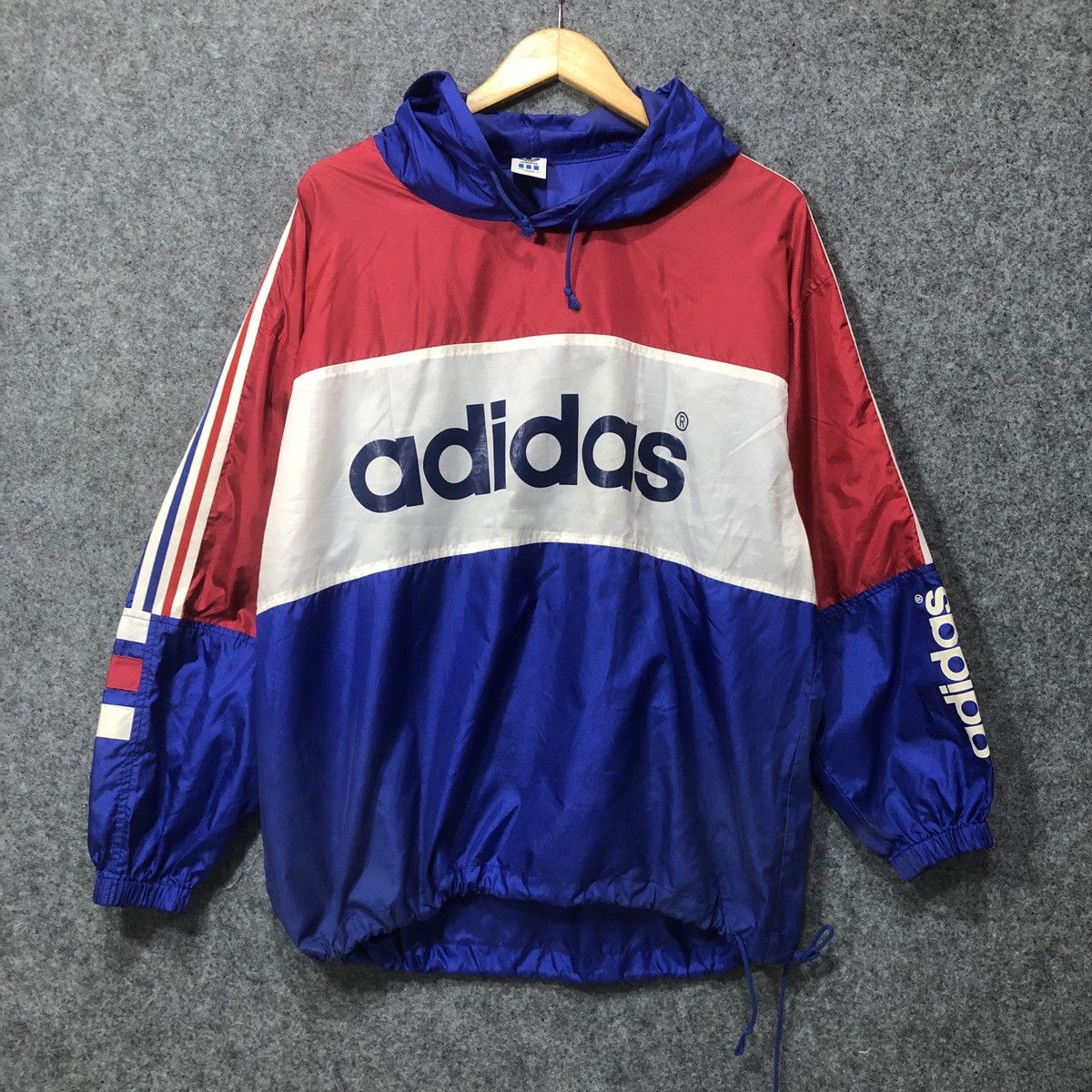 Adidas Vintage Adidas Nylon Pullover Jacket Size US M / EU 48-50 / 2 - 1 Thumbnail