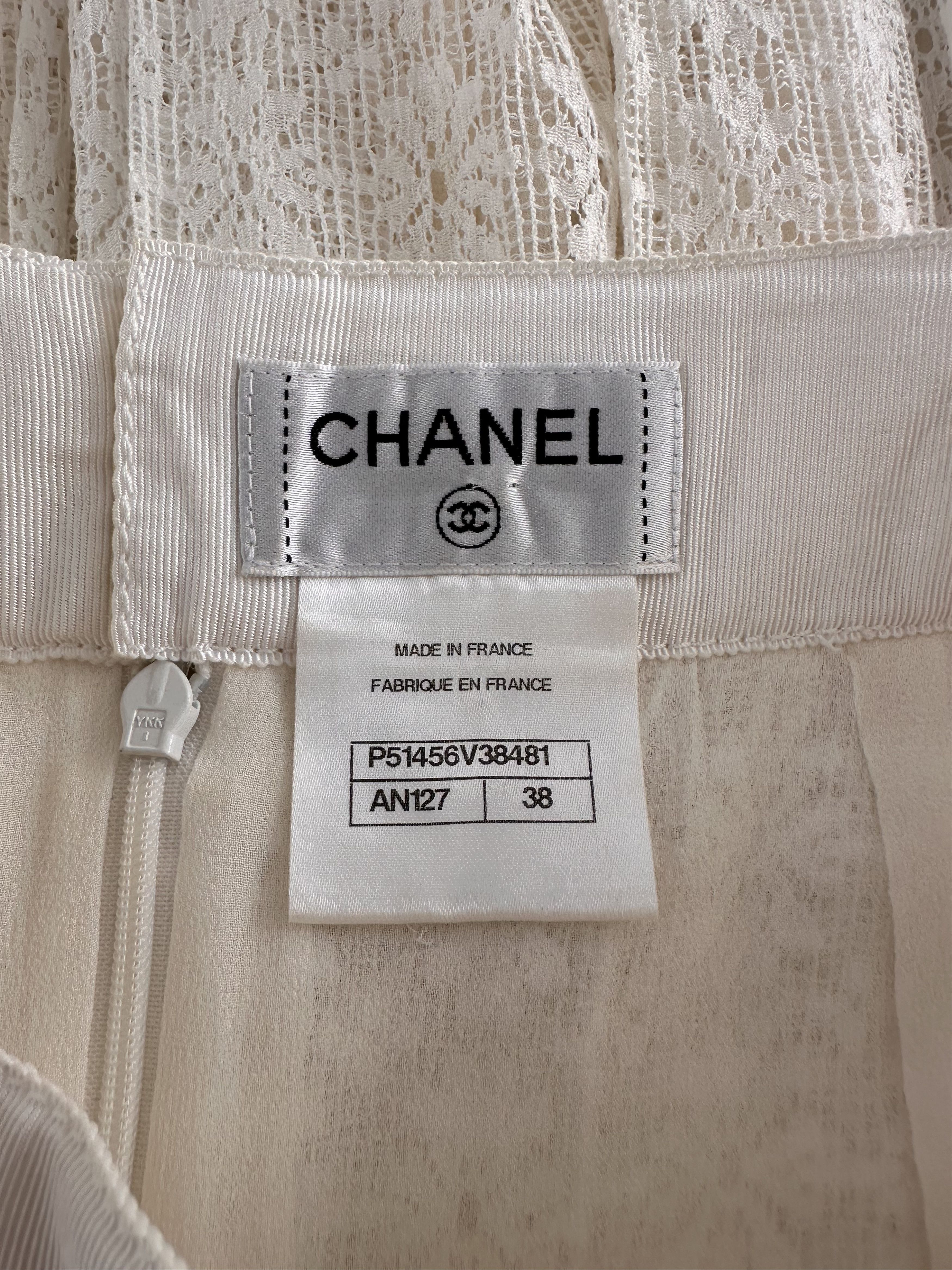 Chanel CHANEL off-white floral lace skirt Size 27" / US 4 / IT 40 - 9 Thumbnail