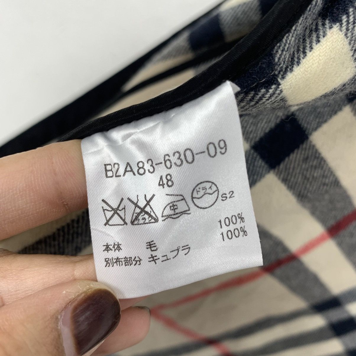 Burberry BURBERRY LONDON Nova Check Tartan Inner Layer Light Jacket Size US L / EU 52-54 / 3 - 6 Thumbnail