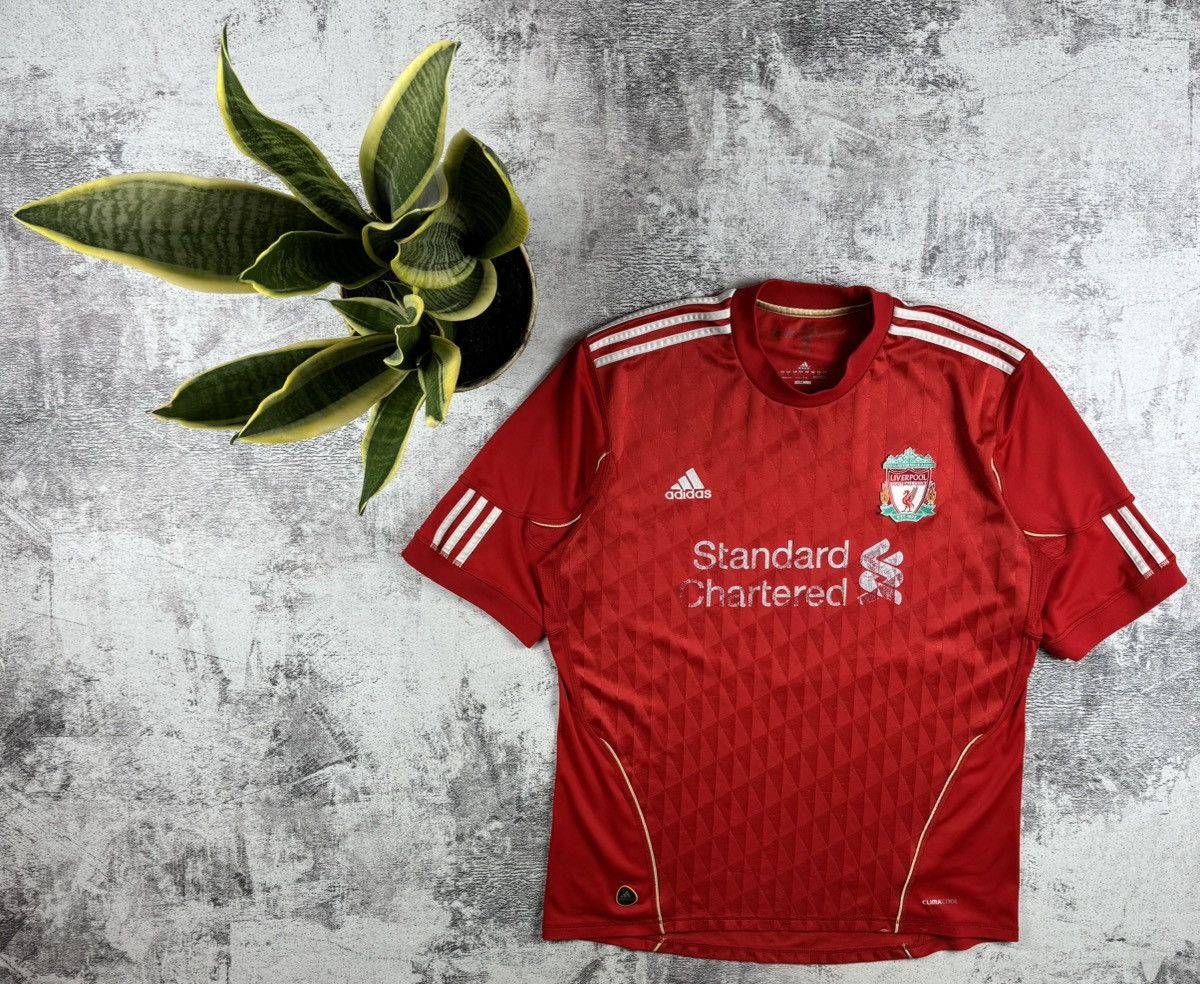 Adidas LIVERPOOL VINTAGE Red 2020/2012 Gerrard Adidas Soccer Football Shirt Jersey Kit Size US L / EU 52-54 / 3 - 2 Thumbnail