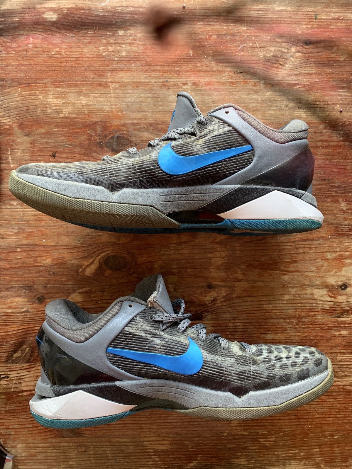 Kobe Cheetah (Wolf Grey/Photo Blue-Black-Cool Grey) - Main Image