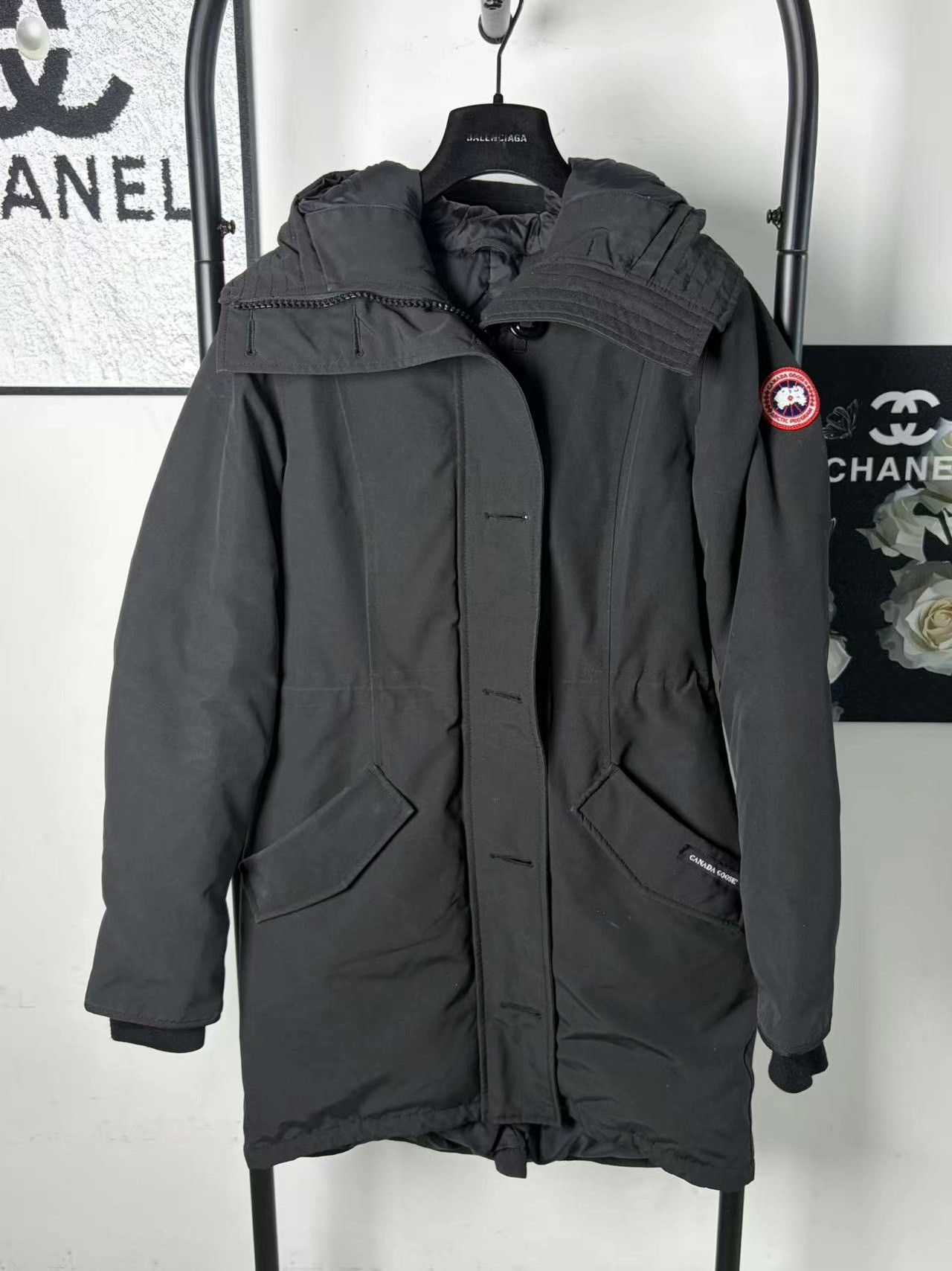 Canada Goose Canada Goose Down White Heavy Coat s Men Size US S / EU 44-46 / 1 - 1 Thumbnail