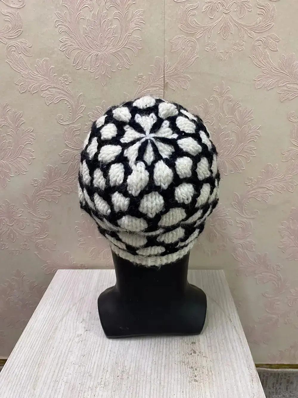 Japanese Brand Rare Design Japanese Brand Beanie Hat Size ONE SIZE - 4 Thumbnail