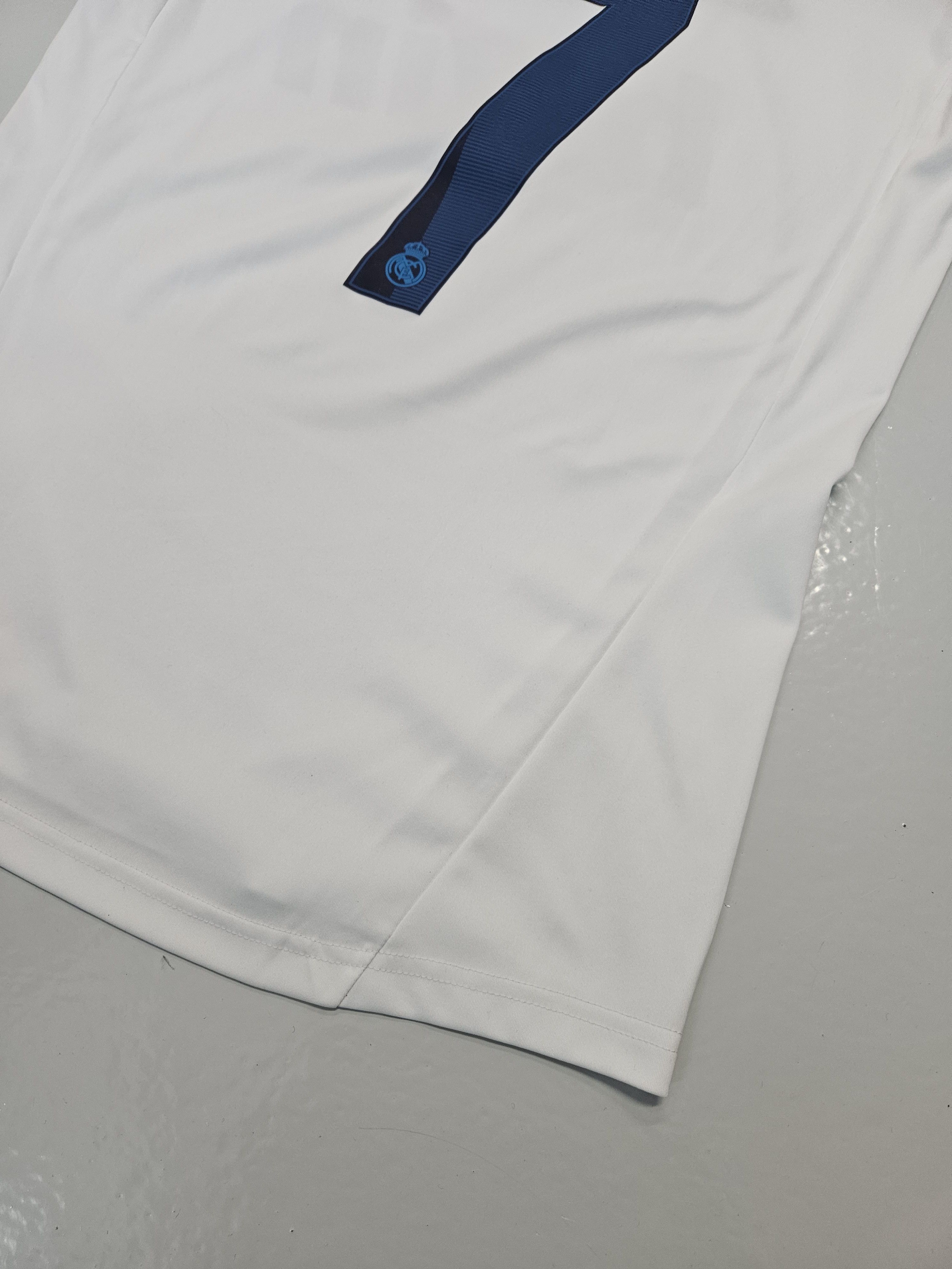 Adidas Real Madrid 2012-2013 home jersey #7 Christiano Ronaldo Size US S / EU 44-46 / 1 - 12 Thumbnail