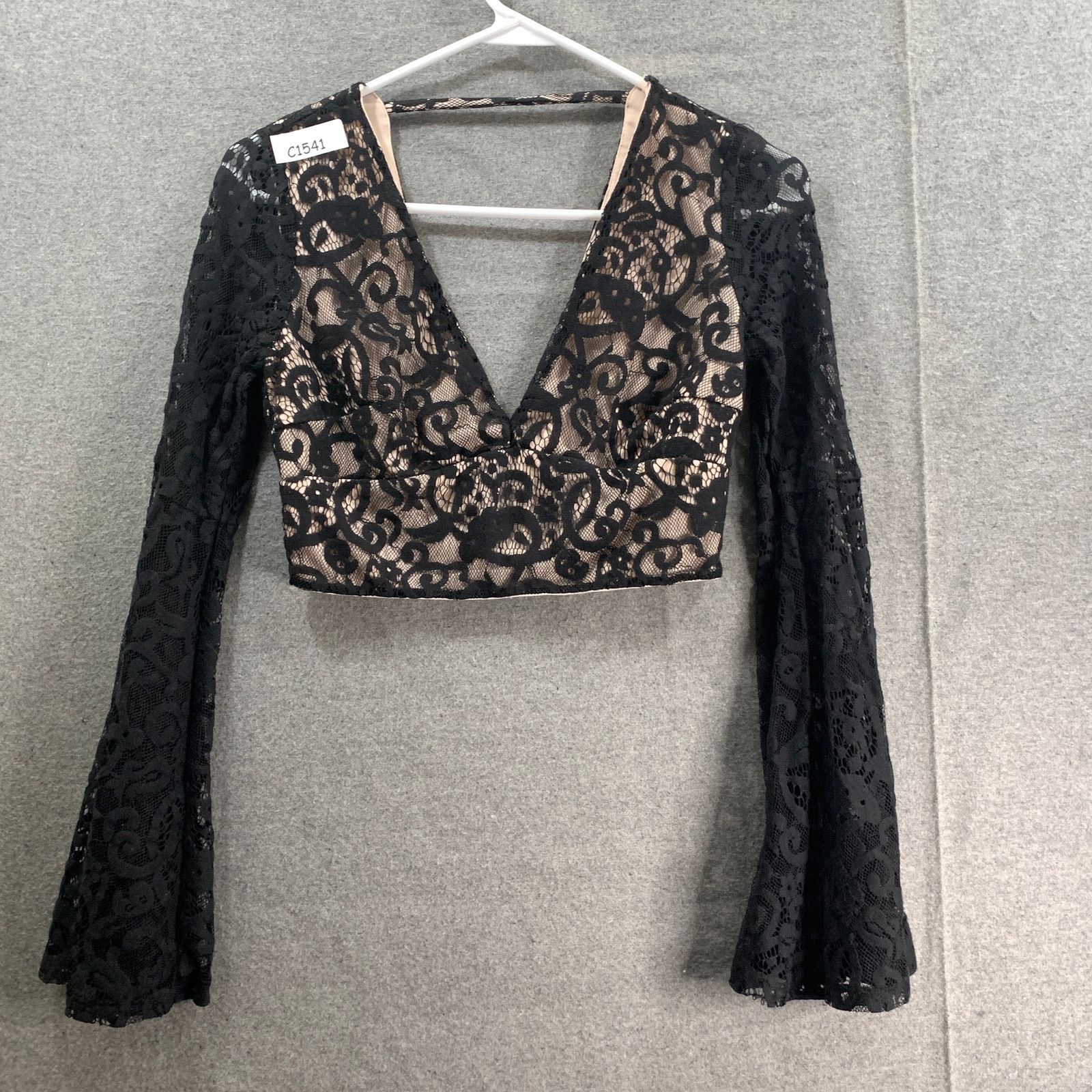 Forever 21 FOREVER 21 Cropped Top Longsleeve Shirt Women Small Size S / US 4 / IT 40 - 1 Thumbnail