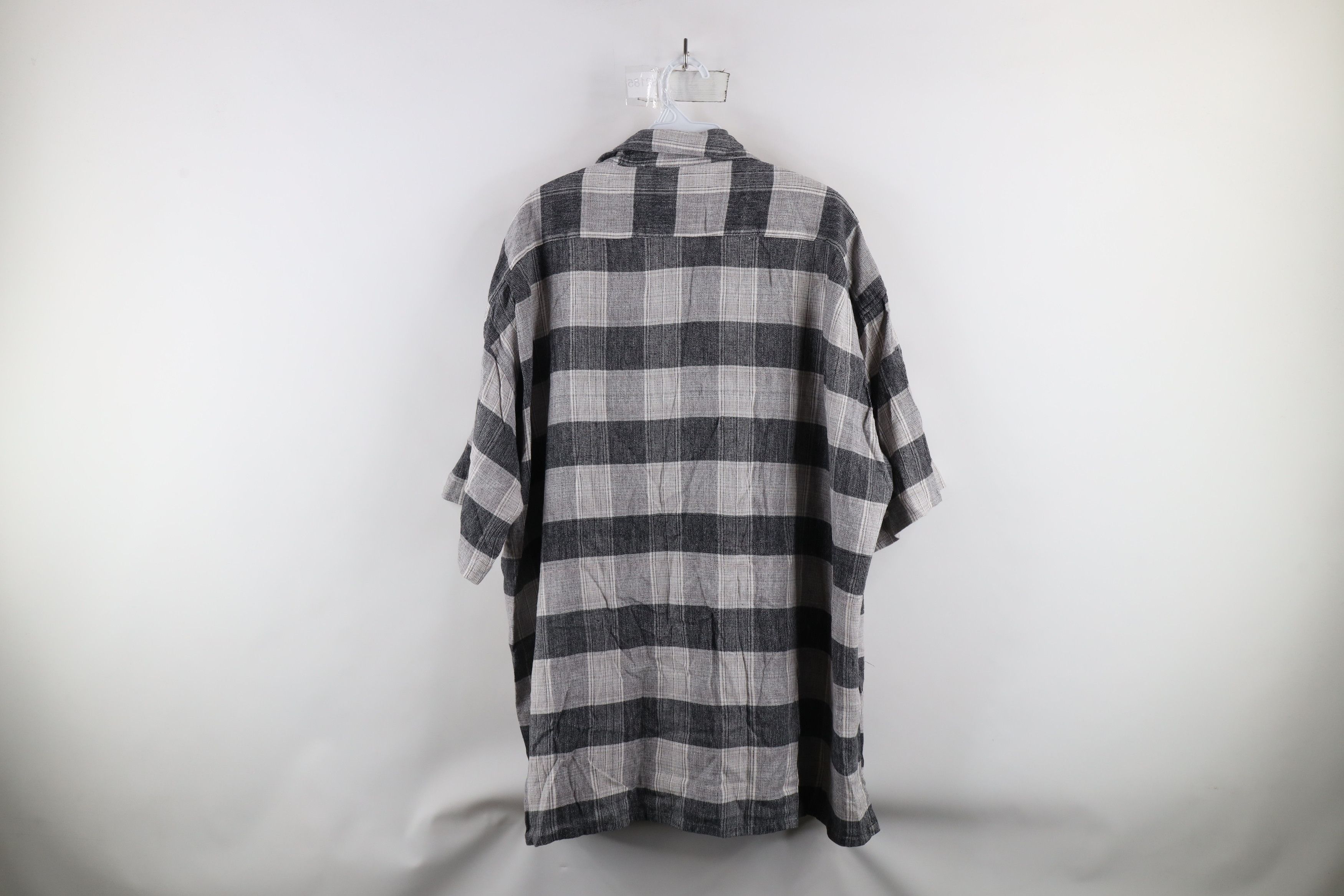 Vintage Vintage 90s Streetwear Short Sleeve Collared Button Shirt Size US XXL / EU 58 / 5 - 7 Thumbnail