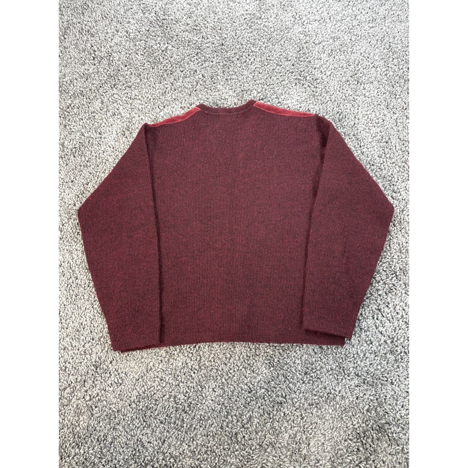 Vintage VINTAGE Sportswear Sweater Mens Large V-Neck Velvet Red Maroon 70s Reversible Pullover Size US L / EU 52-54 / 3 - 5 Thumbnail
