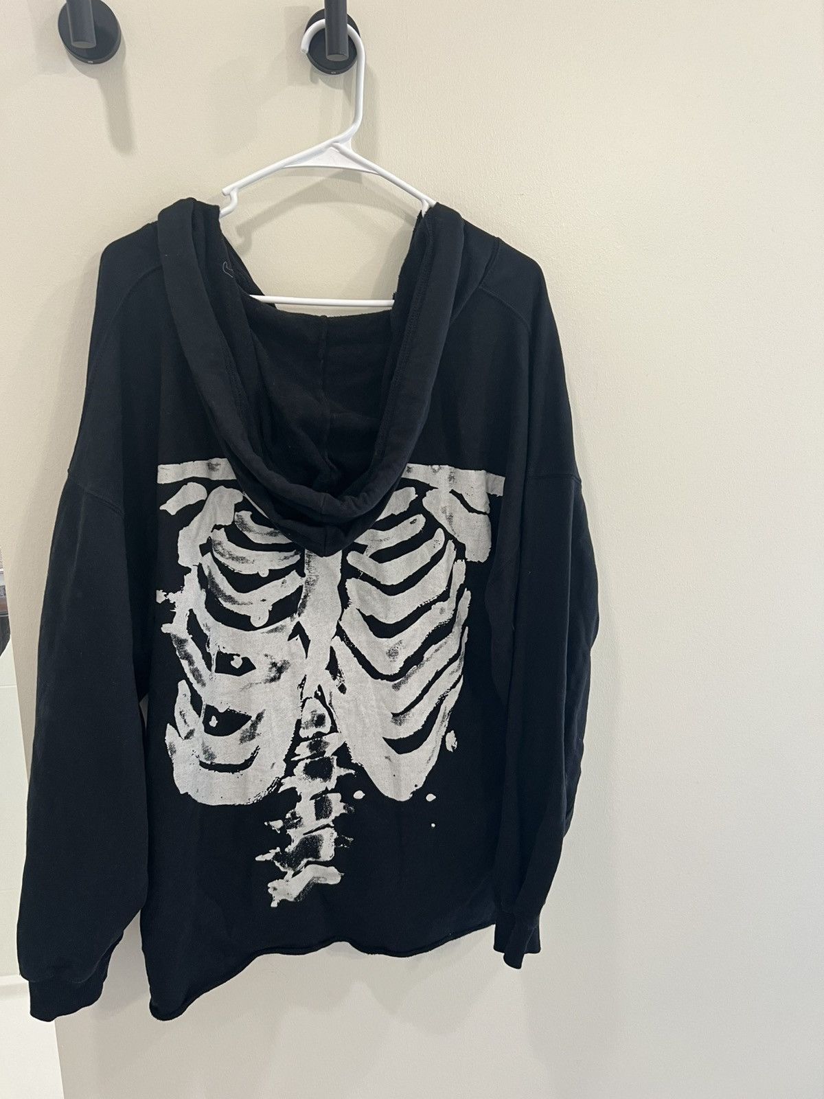 Urban Outfitters black skeleton zip up jacket 🩻🖤 Size L / US 10 / IT 46 - 5 Thumbnail