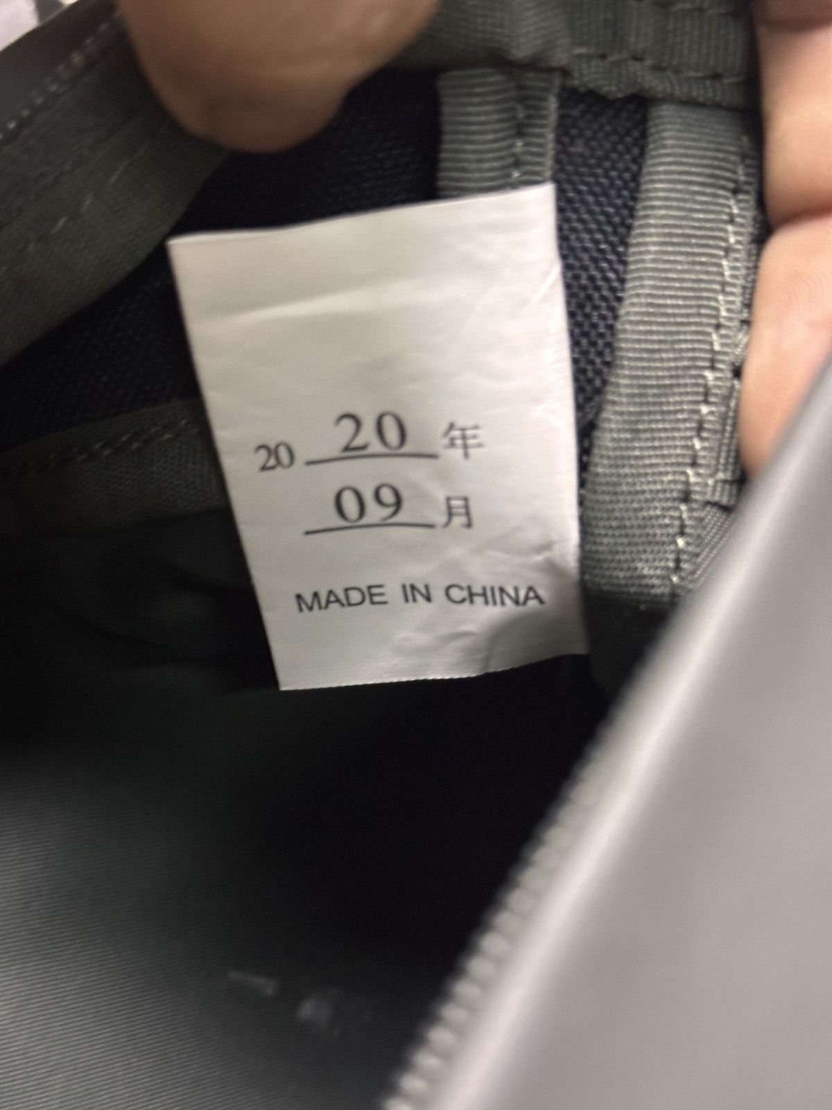 Yohji Yamamoto Y’saccs Multi-Compartment Shoulder Bag Size ONE SIZE - 12 Thumbnail