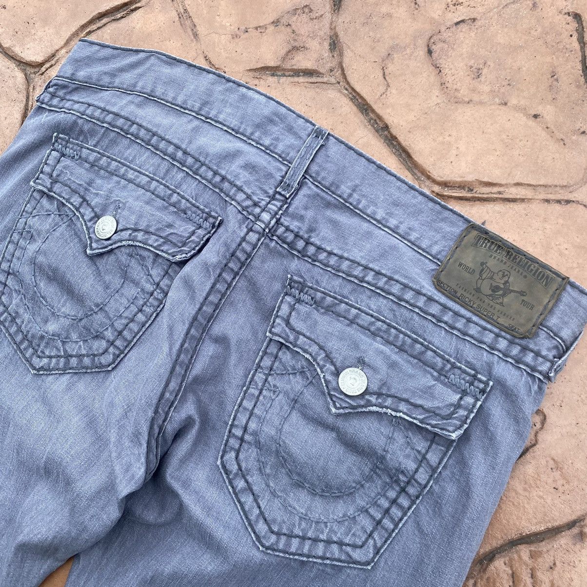 True Religion Thrashed Vintage Y2K True Religion ERD GRUNGE BOOTCUT JEANS Size US 44 / EU 60 - 3 Thumbnail