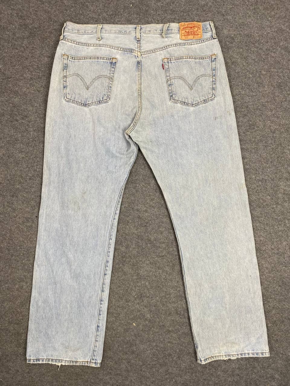 Levi's vintage levis 501 light wash denim nice design Size US 42 / EU 58 - 2 Thumbnail