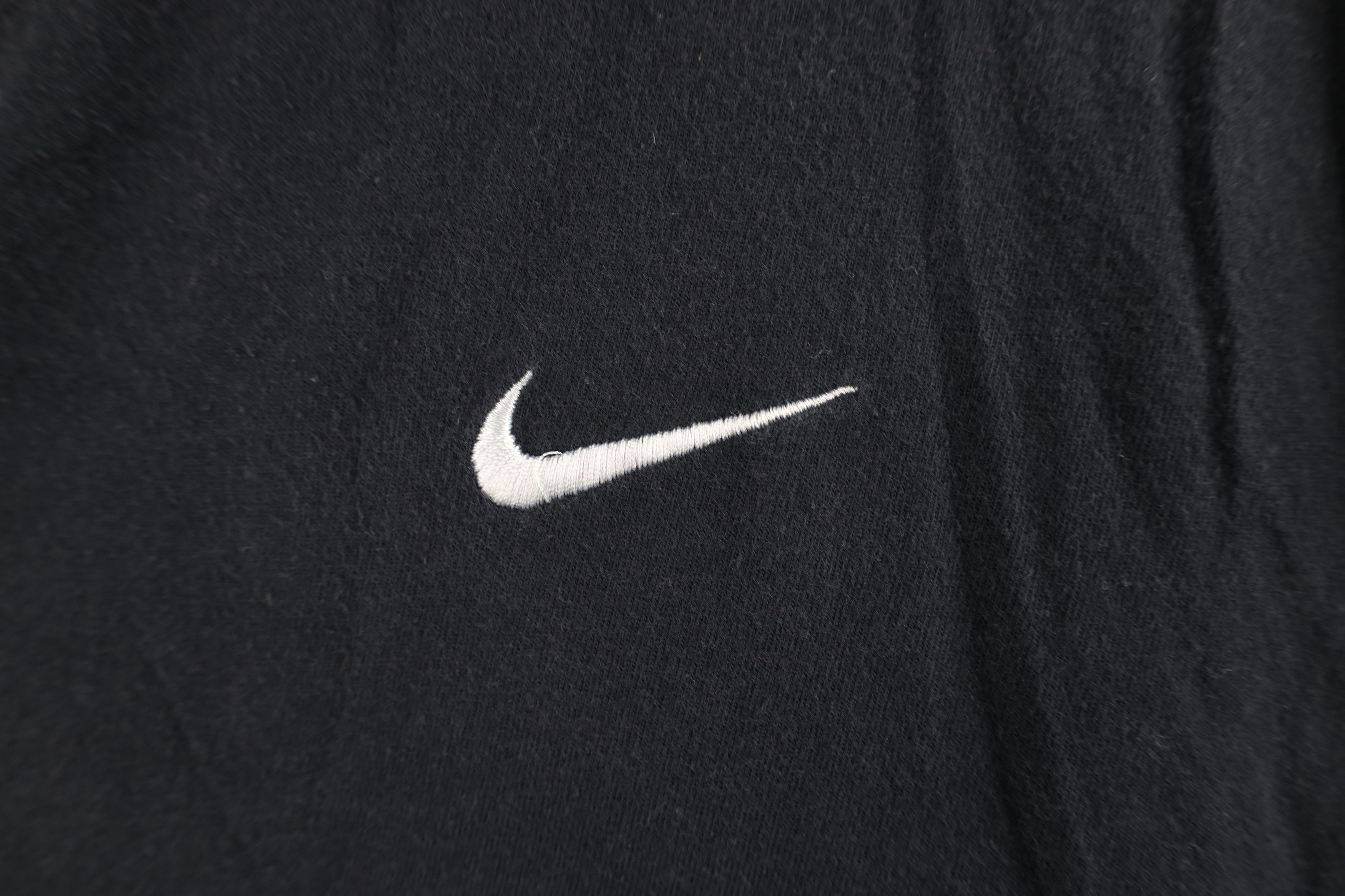 Nike Vintage Nike Scott Mini Swoosh Short Sleeve T-Shirt Black Size US XL / EU 56 / 4 - 5 Thumbnail