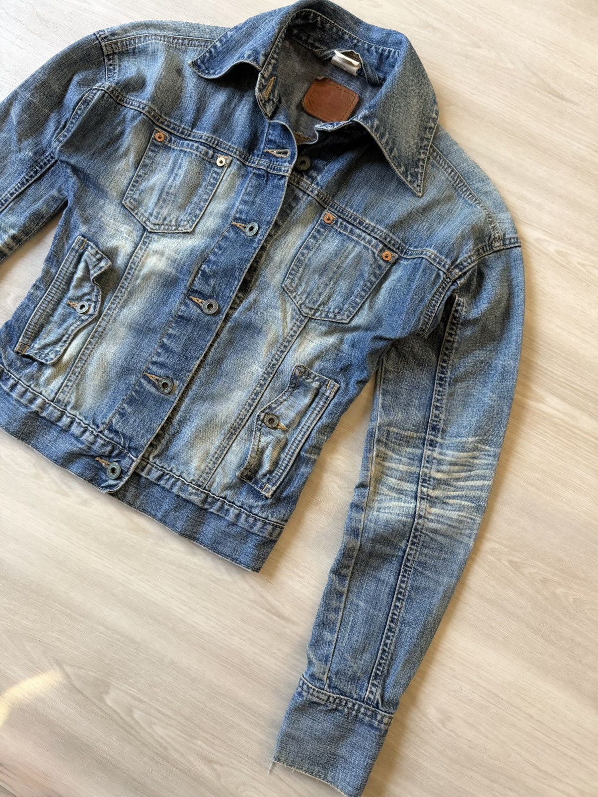 Levi's Vintage Levis Denim Trucker Jacket Sz Small Made In USA Size S / US 4 / IT 40 - 3 Thumbnail