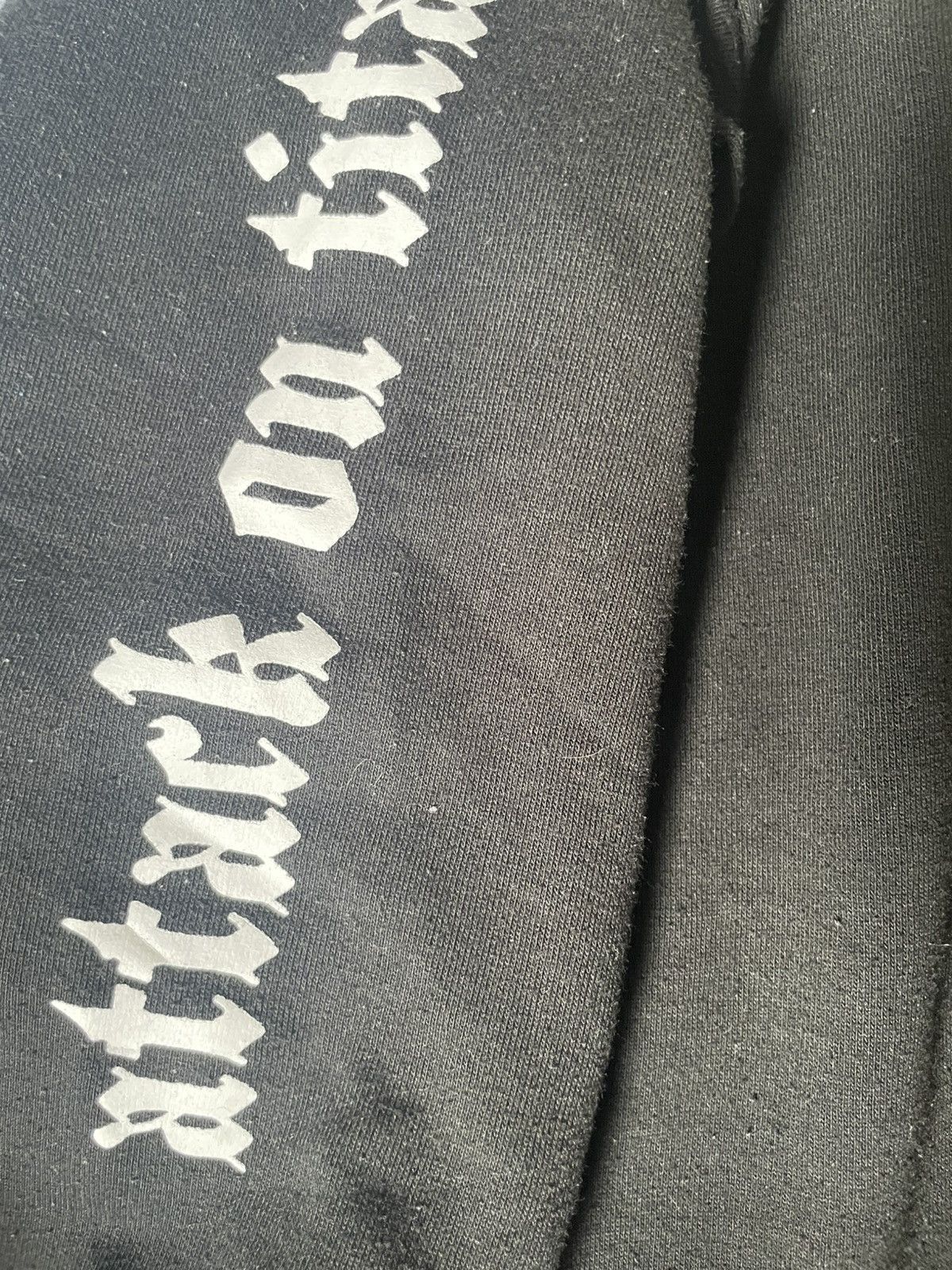 Anime Rare Attack On Titan Anime Manga Promo Sweatshirt Size US L / EU 52-54 / 3 - 3 Thumbnail