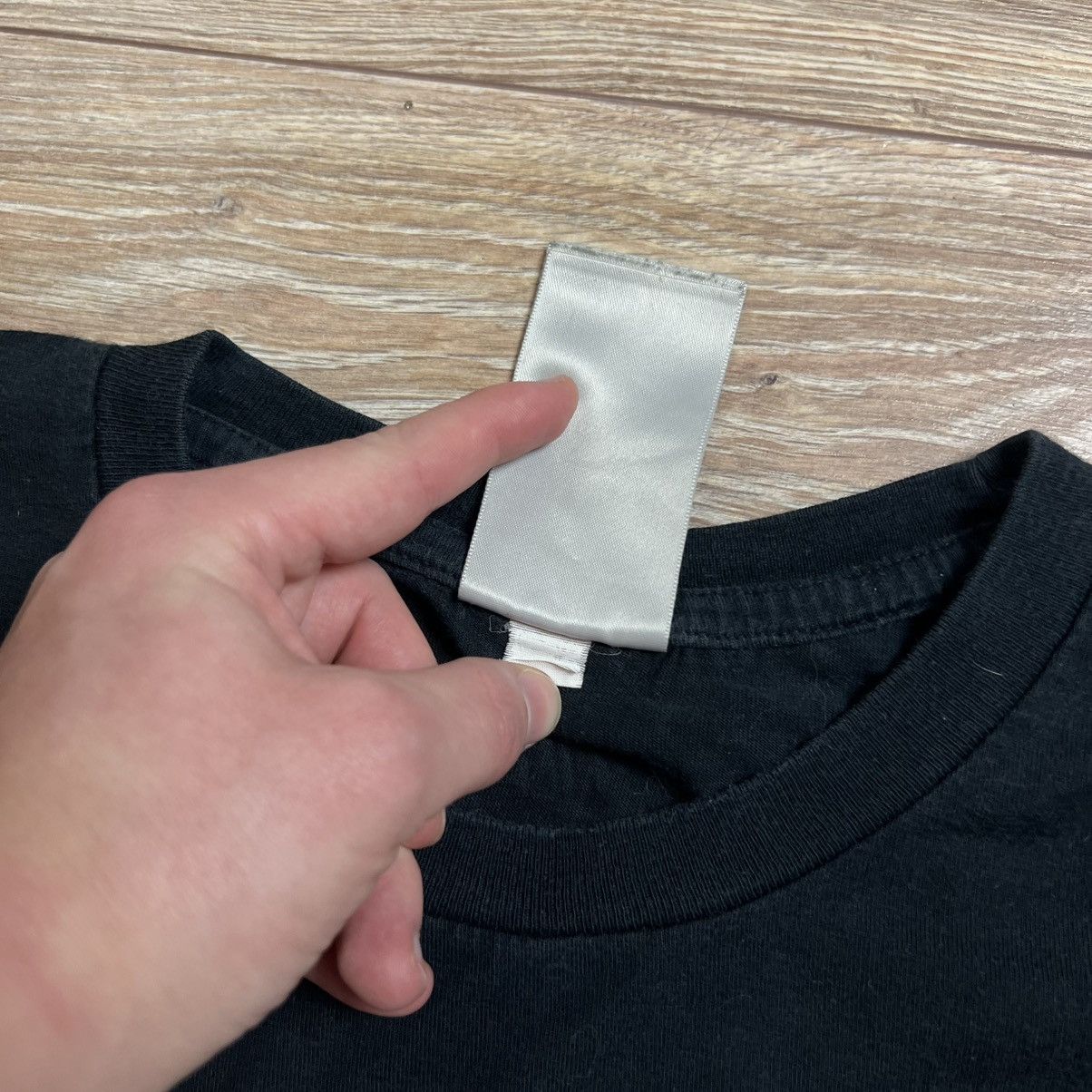 Nike 90s Nike Sneakerhead Vintage Y2K Oversized Retro Tee T-Shirt Size US L / EU 52-54 / 3 - 6 Thumbnail