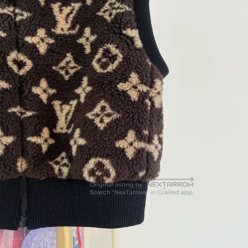 Louis Vuitton Louis Vuitton Full logo teddy vest Size L / US 10 / IT 46 - 6 Thumbnail