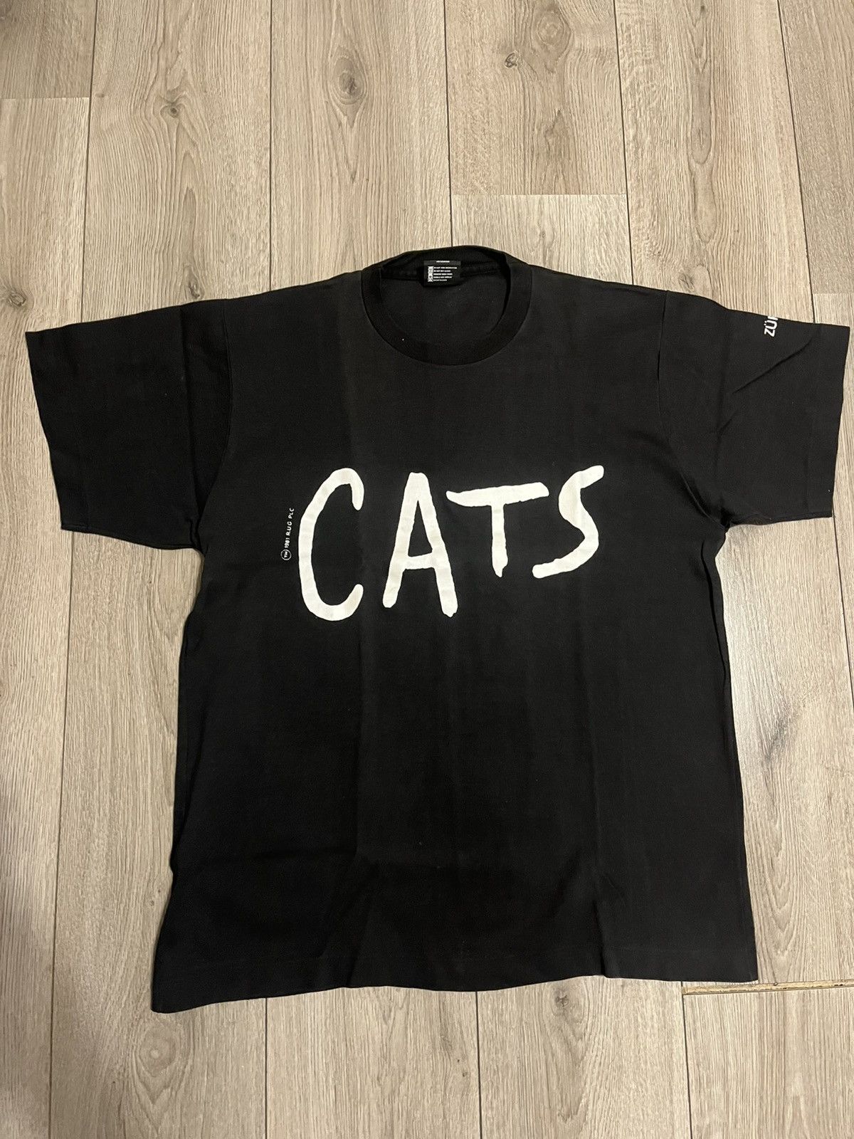 Vintage 1981 Cats T-Shirt XL Size US XL / EU 56 / 4 - 1 Thumbnail
