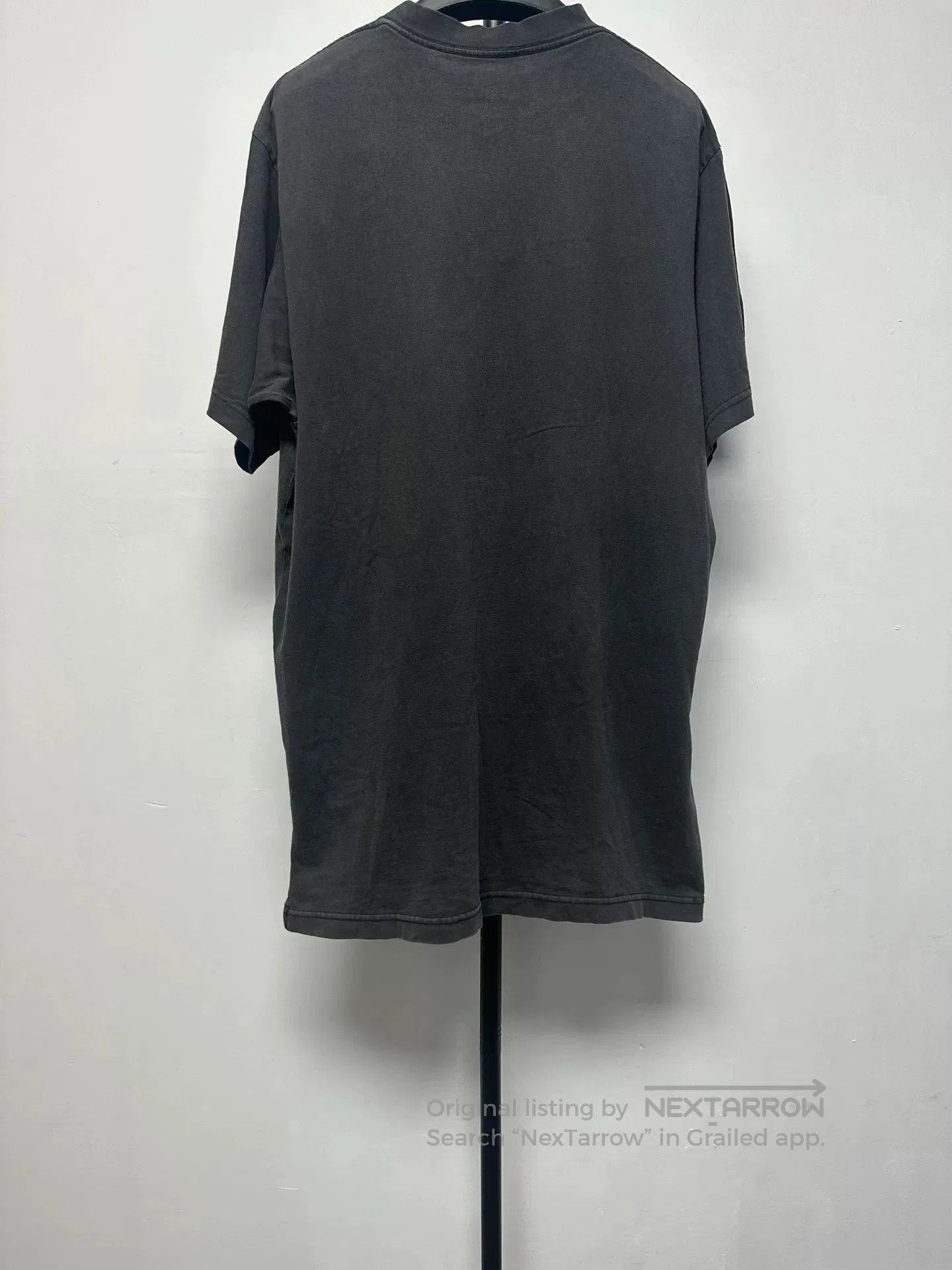 Balenciaga Balenciaga Logo Print Solid Crewneck T-Shirt. Size US S / EU 44-46 / 1 - 2 Thumbnail