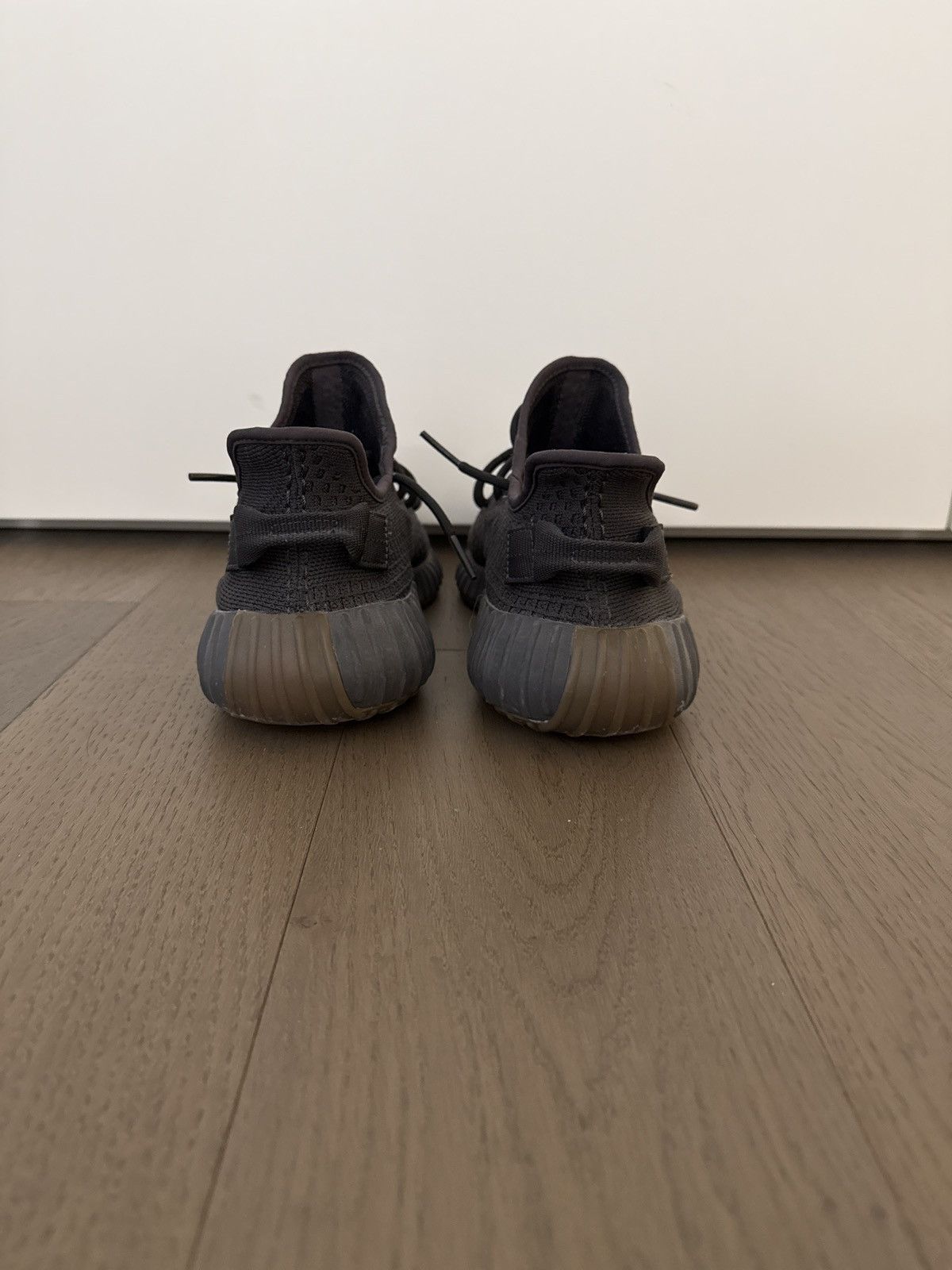 Yeezy Adidas Yeezy Boost 350 V2 Cinder Size US 10 / EU 43 - 2 Thumbnail