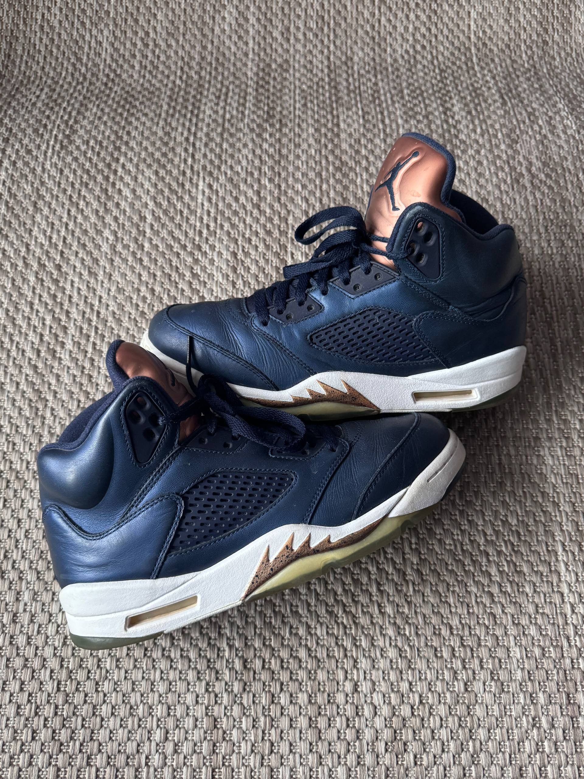 Jordan Retro 5 Shoes in Navy and Bronze Air Jordan 5 Retro bronze navy blue size 5.5y never... | Depop main image 2