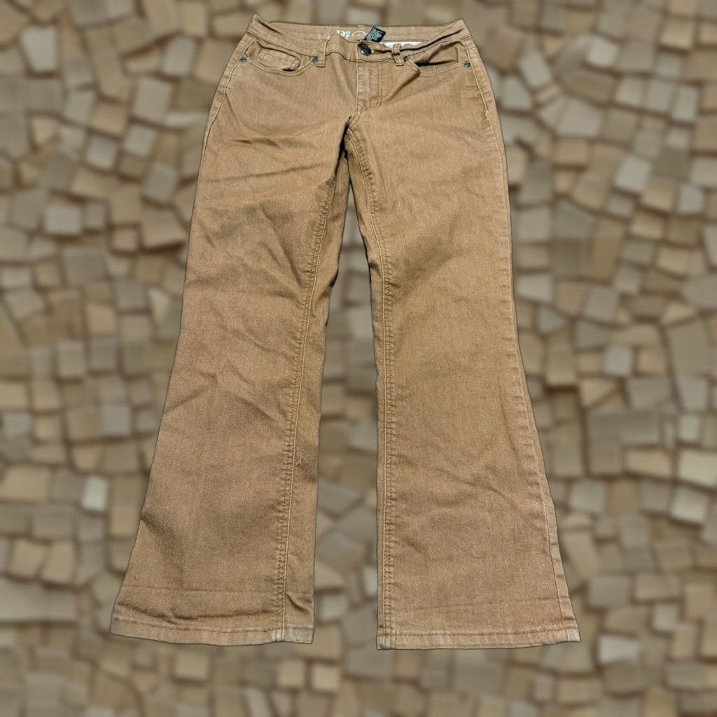 Vintage DG2 Pants Women 8P Petite Brown Khaki Straight Fit Mid Rise Pockets Casual Shirt? Size 30" / US 8 / IT 44 - 1 Thumbnail