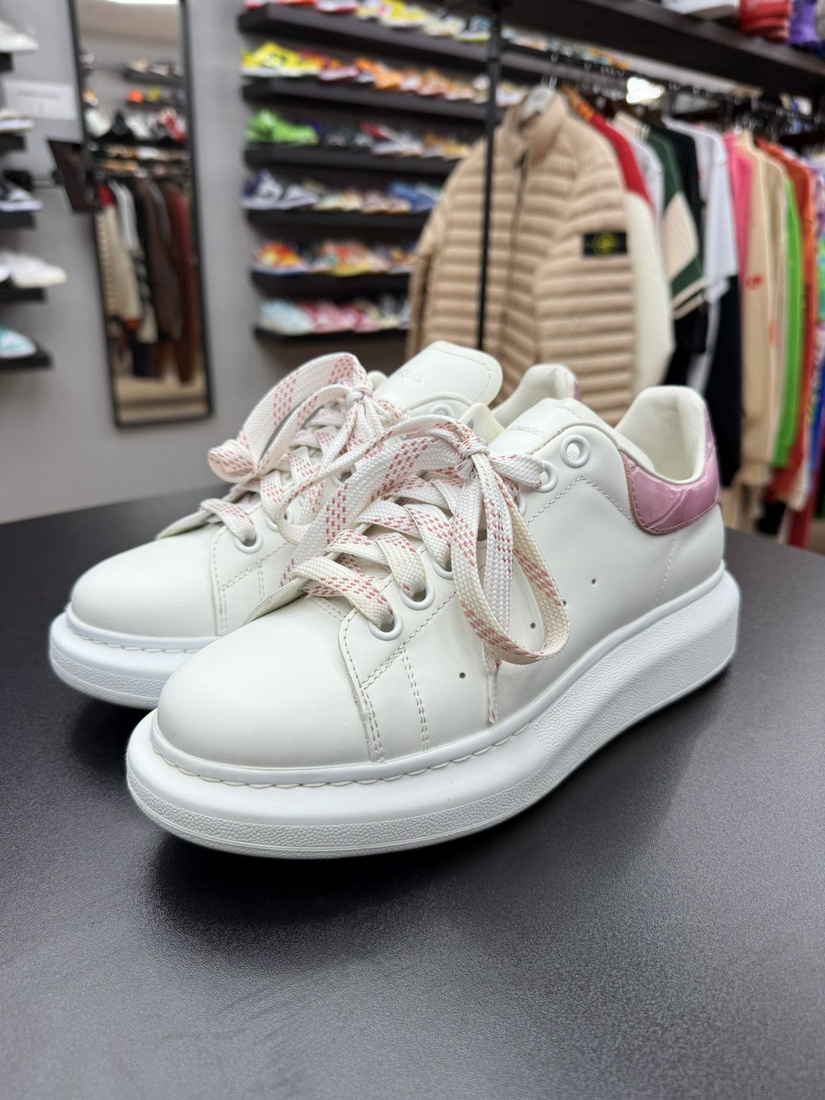 Alexander McQueen MCQUEEN Oversized Womens White Pink Sneakers Size 39.5 / 9.5 Size US 9 / IT 39 - 9 Thumbnail